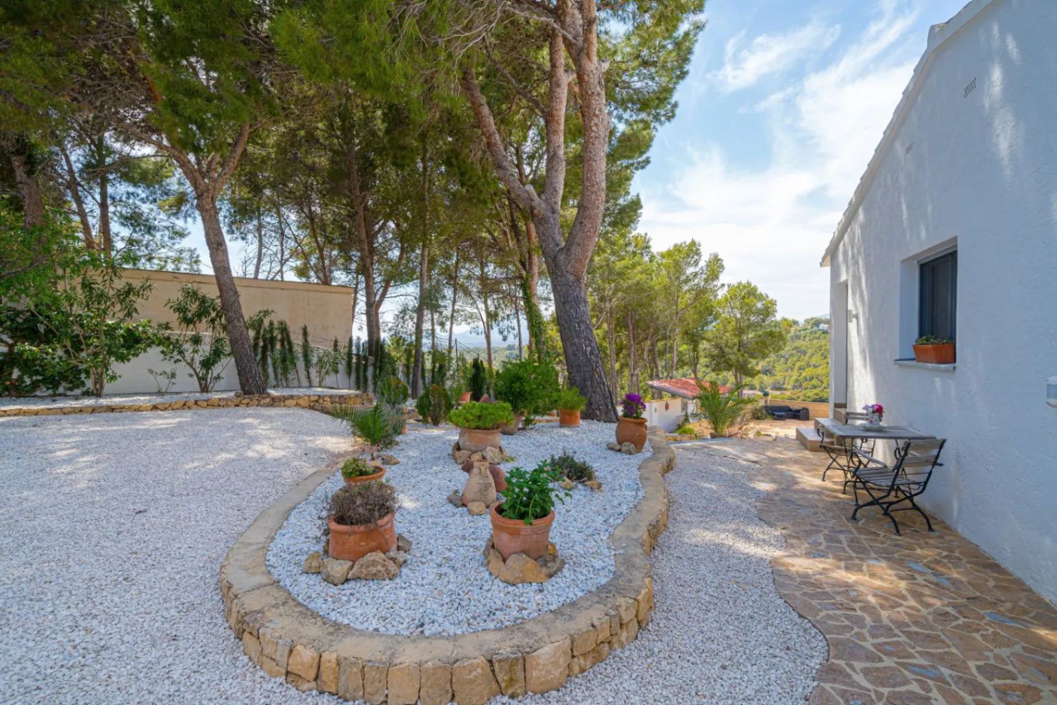 Exclusieve instapklare villa met zwembad en gastenverblijf in Altea foto 33