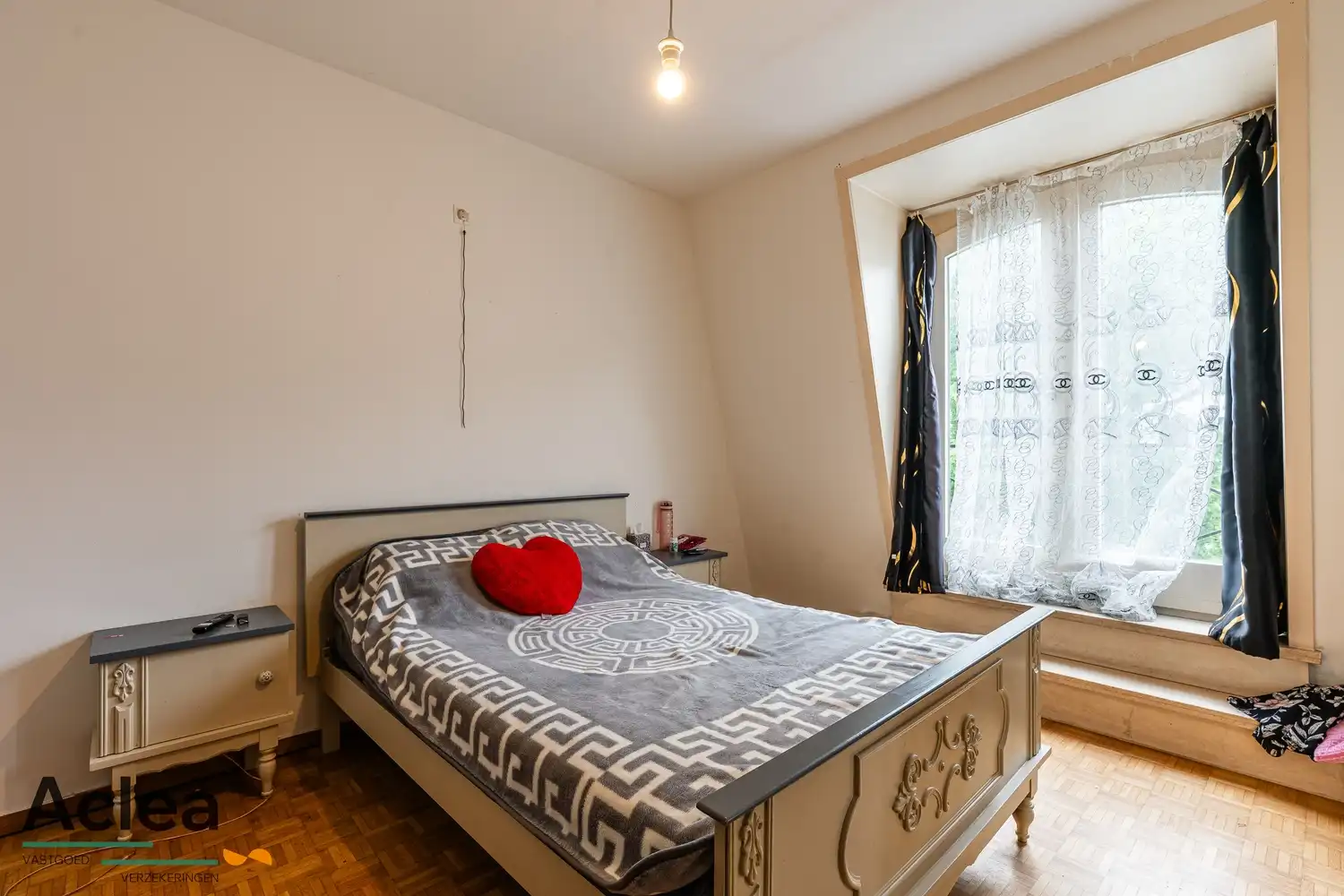 Zeer ruim appartement van 148m² met 3 slpks foto 13