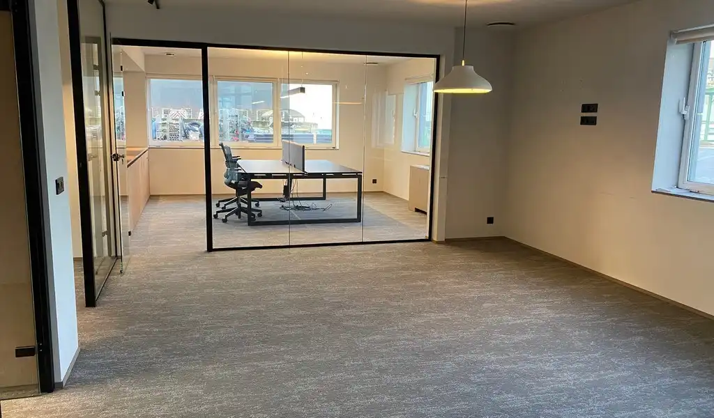 Volledig ingerichte kantoren te huur in Zwijnaarde foto 12