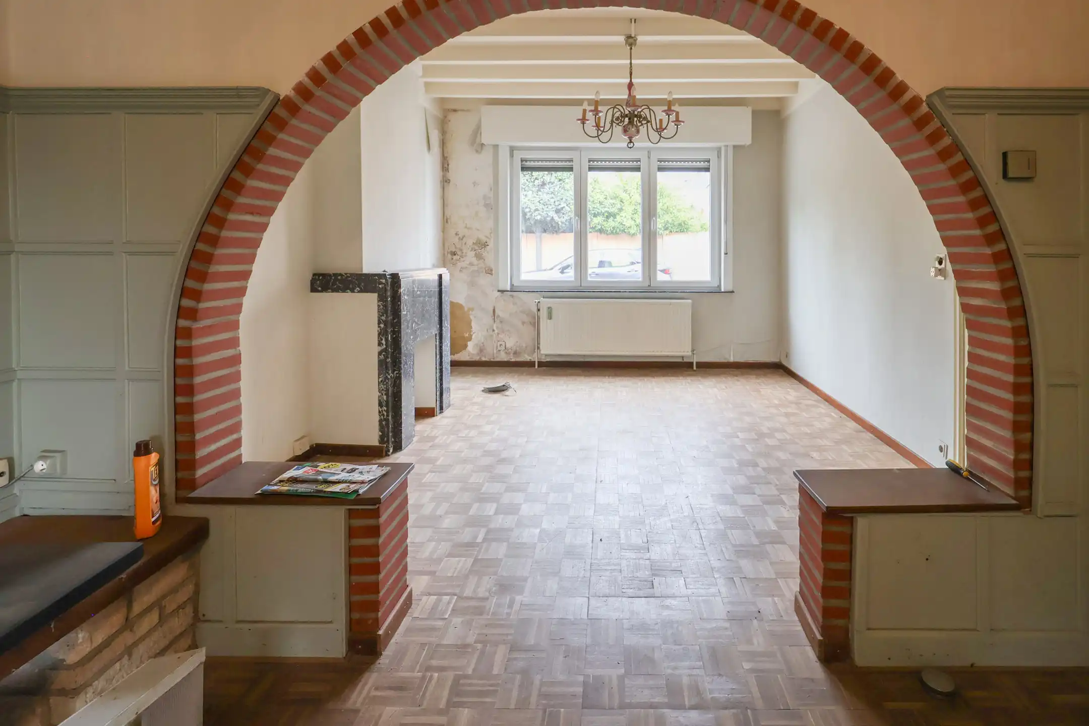 KORTENBERG – Te renoveren 2-gevelwoning met ruime tuin in het centrum foto 2