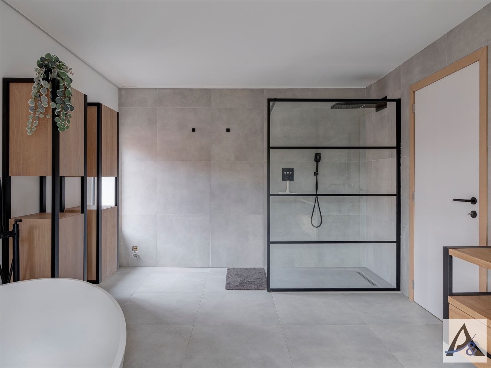 Totaal gerenoveerde, instapklare gezinswoning te koop in het hart van Munsterbilzen! foto 23