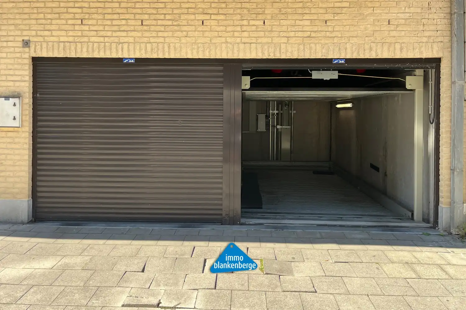 Staanplaats in liftsysteem op een centrale ligging foto 2