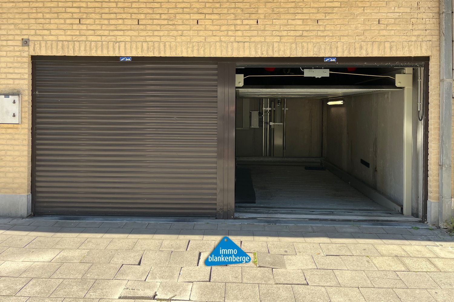 Staanplaats in liftsysteem op een centrale ligging foto 2
