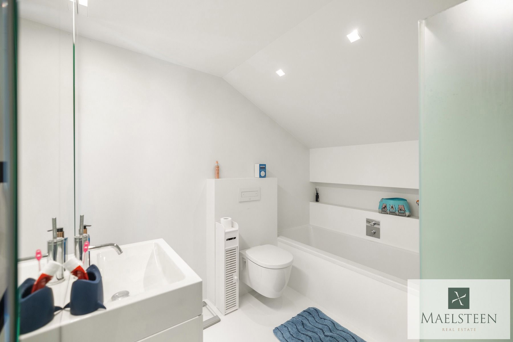 Instapklare en kwalitatieve woning te Sint-Andries Brugge foto 35