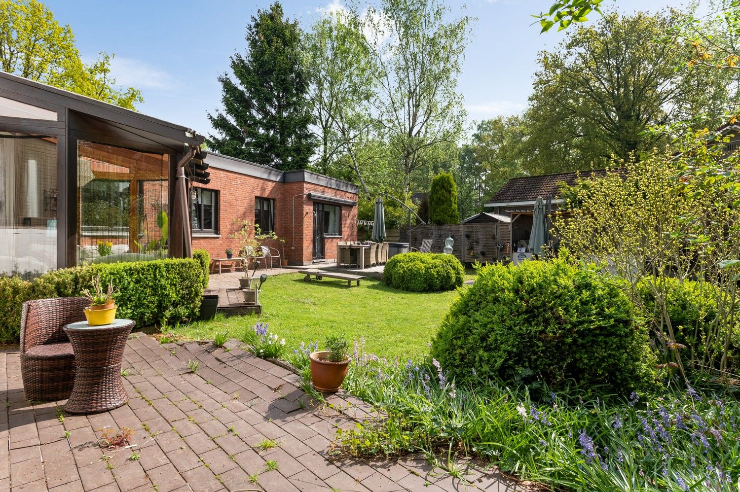 Charmante laagbouw met 4 slaapkamers en grote tuin in Schoten! foto 16