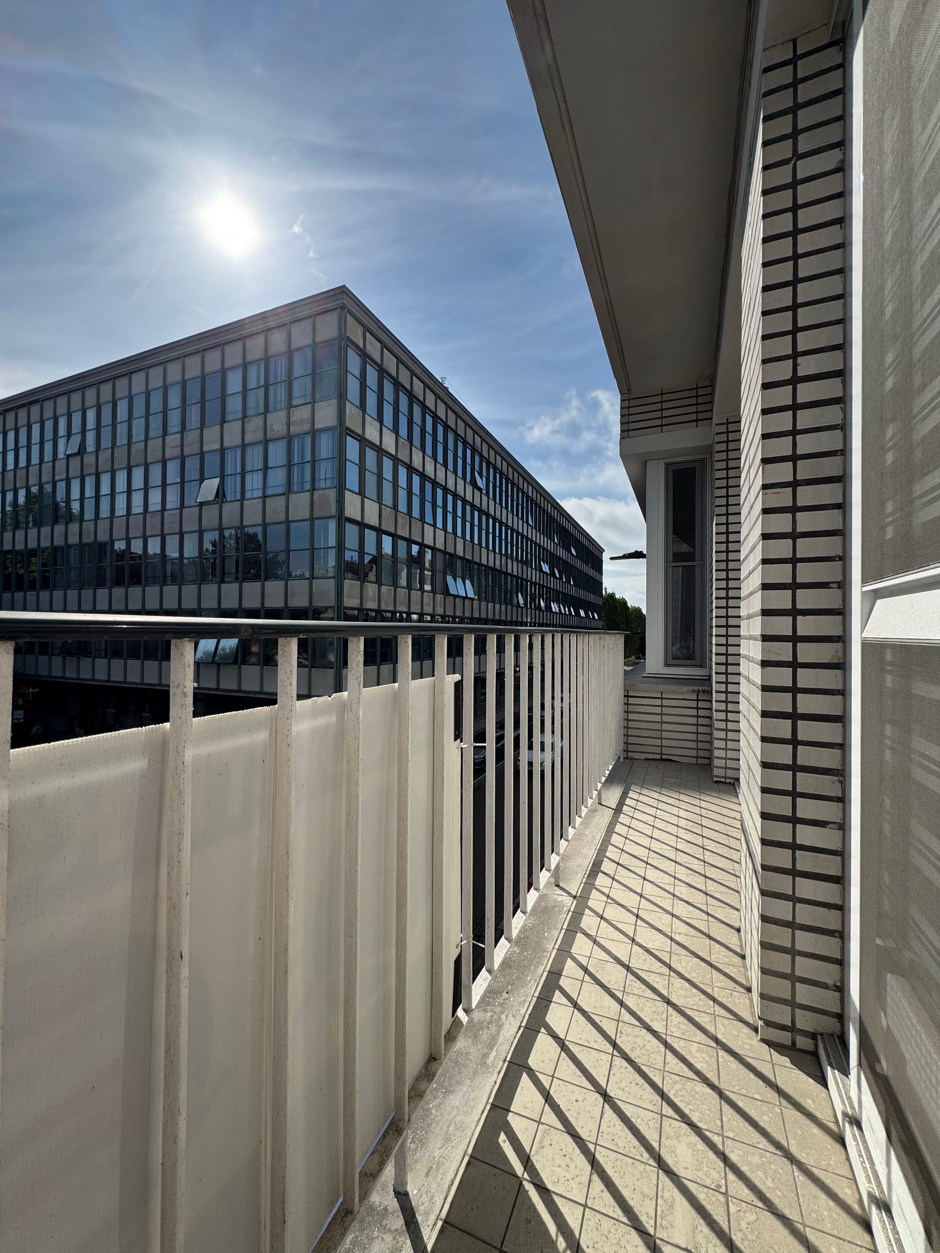 Lichtrijk appartement met uitzicht op het groen & nabij centrum foto 11