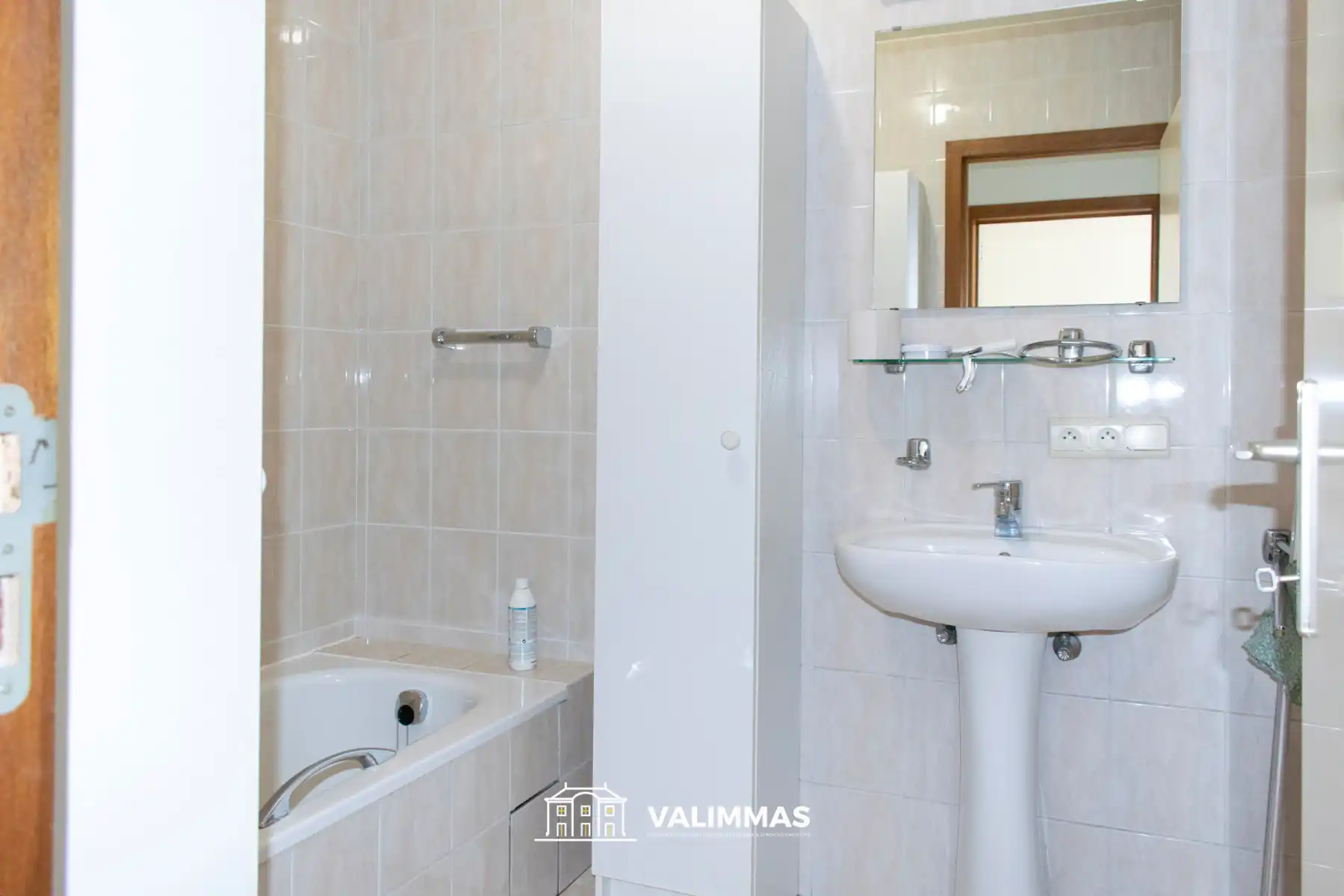 Verzorgd & instapklaar appartement met 2 terrassen, kelder.. foto 9