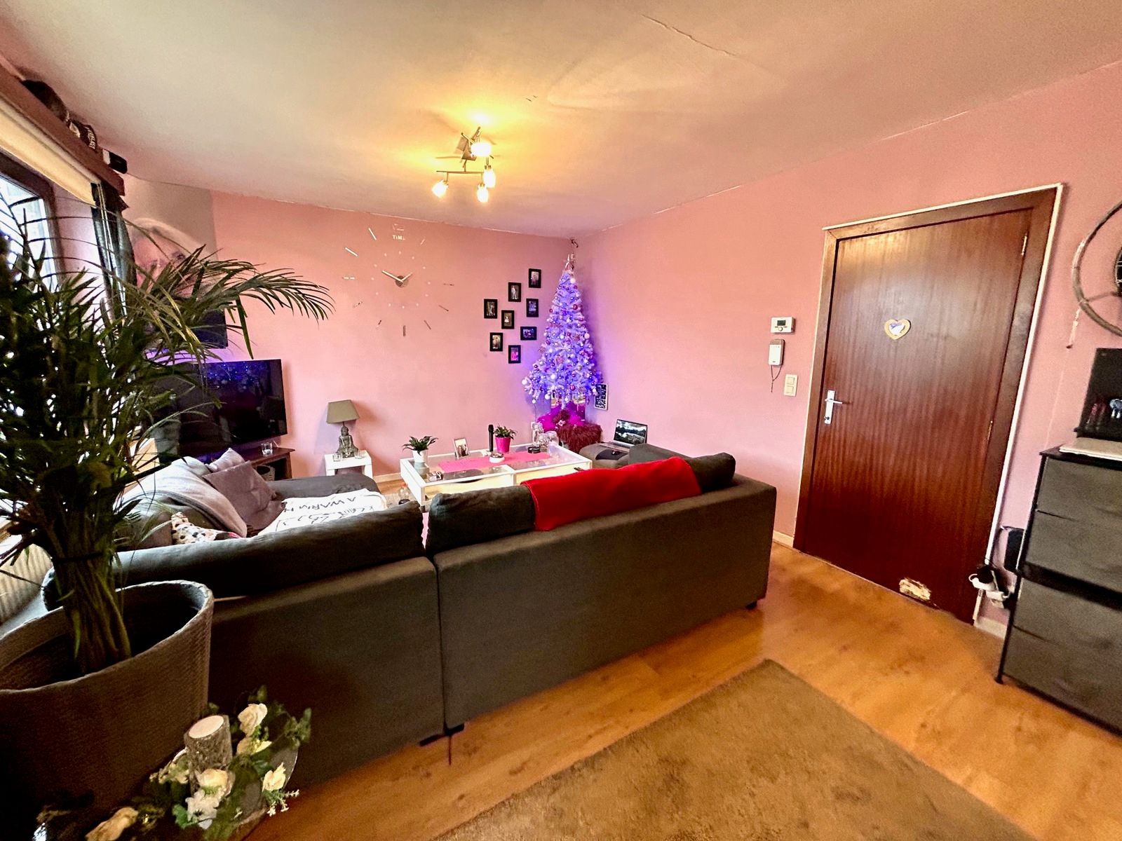 Opbrengsteigendom: handelspand, 2 appartementen en 2 garages foto 21