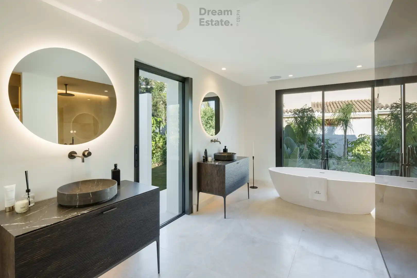 Villa Los Limoneros - modern villa in Nueva Andalucia, Marbella. foto 14