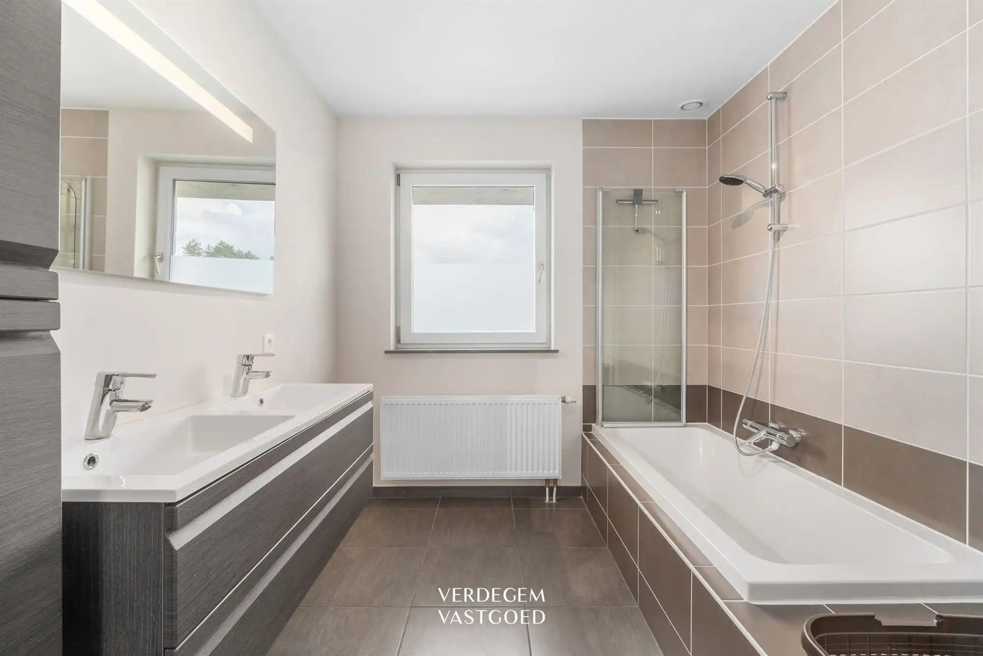 Energiezuinig en instapklaar wonen met 3 slaapkamers, inpandige garage en tuin foto 15
