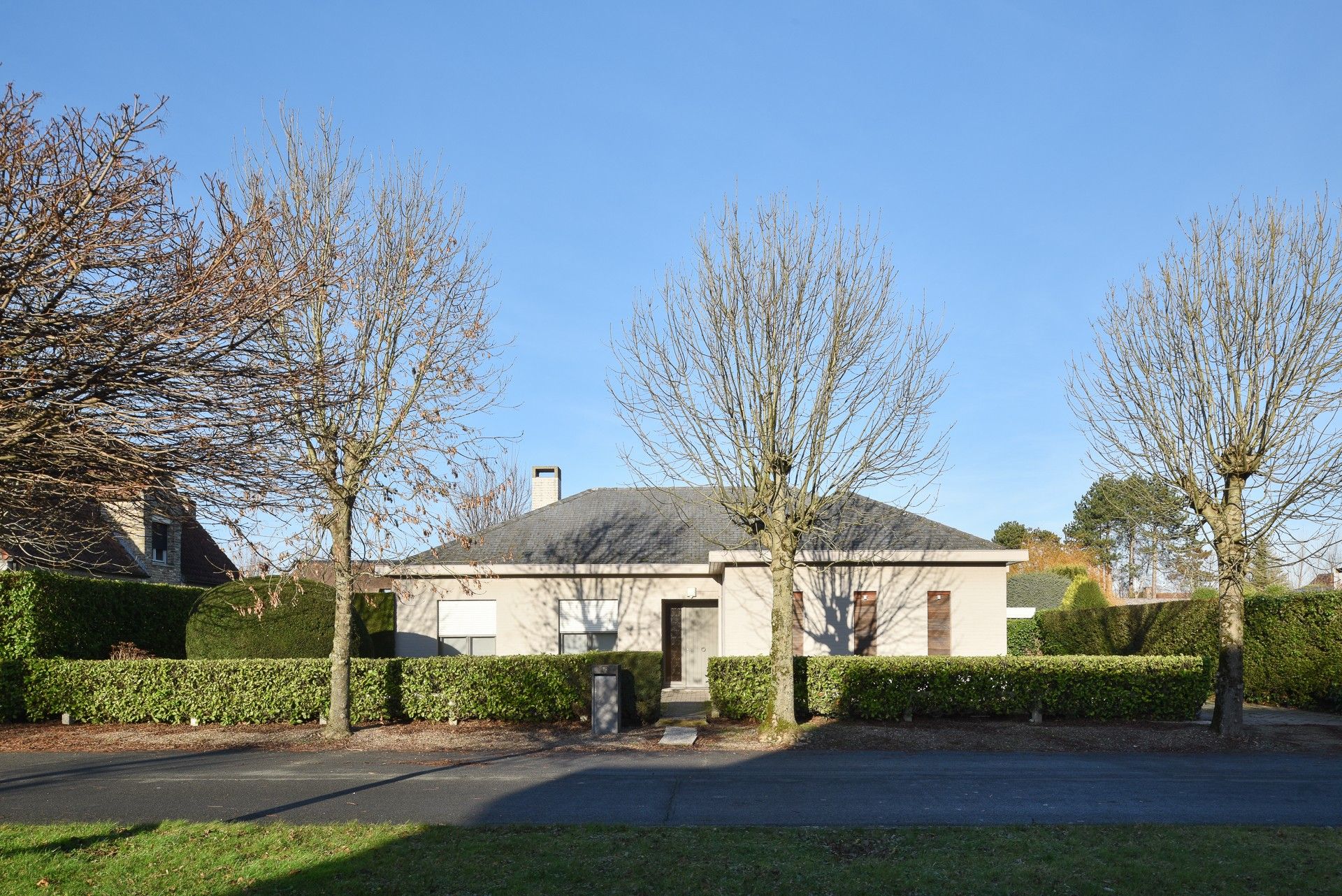 Charmante woning / bouwgrond koppelvilla gelegen in een residentiele wijk te Knokke foto 1