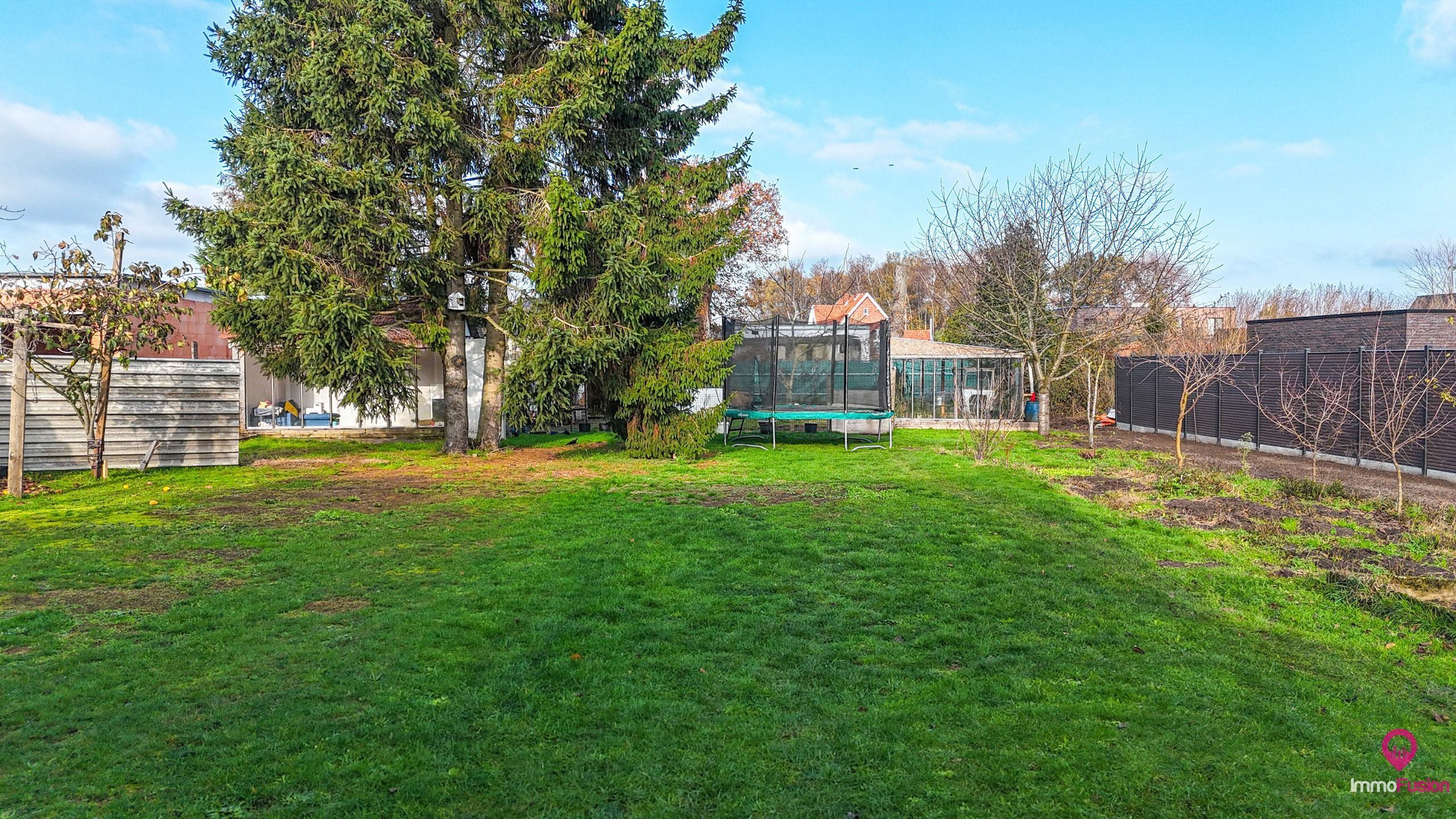 Instapklare vrijstaande woning met grote tuin in Berkenbos! foto 32