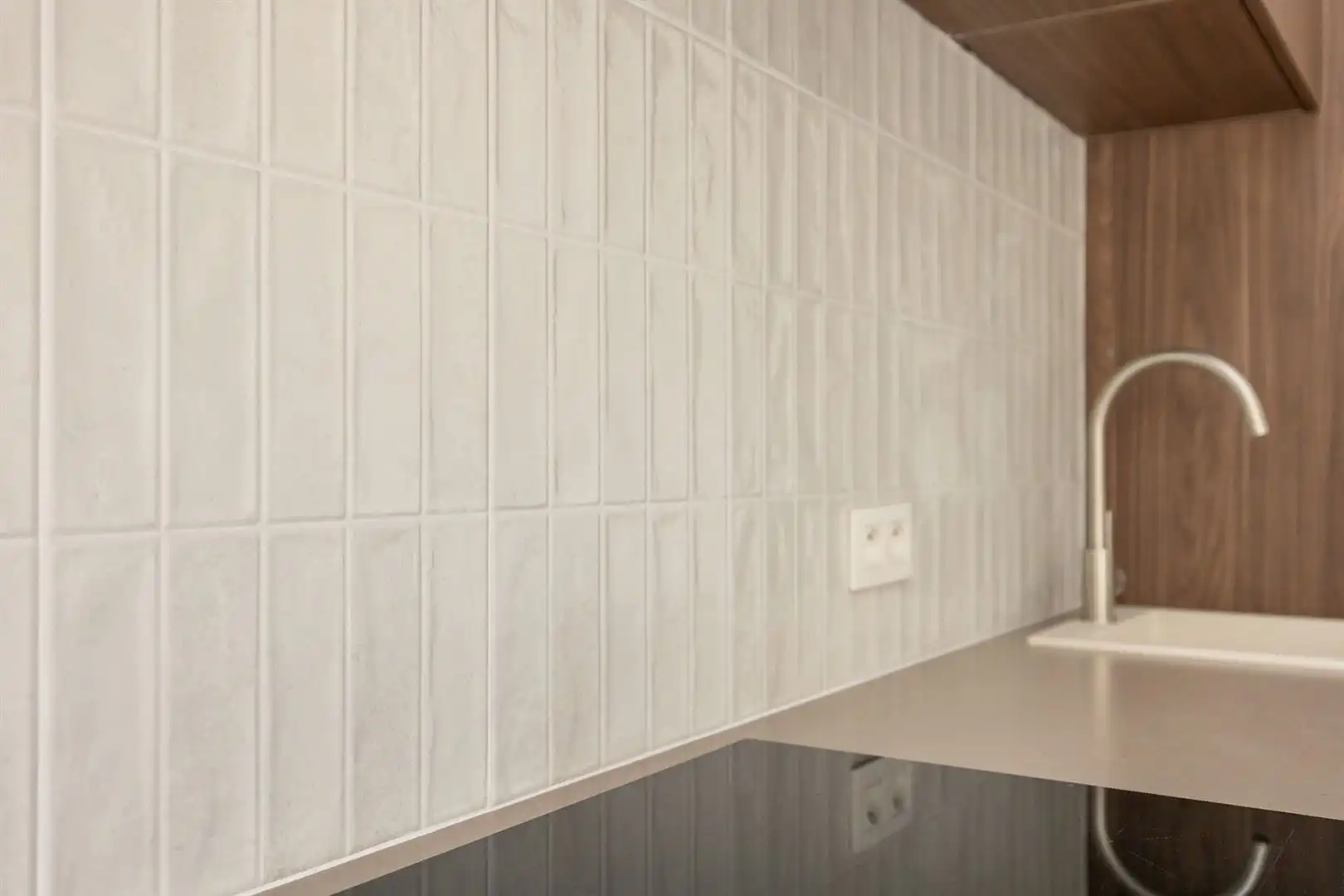 Gerenoveerd en een bemeubeld appartement met 1 slaapkamer.  foto 7