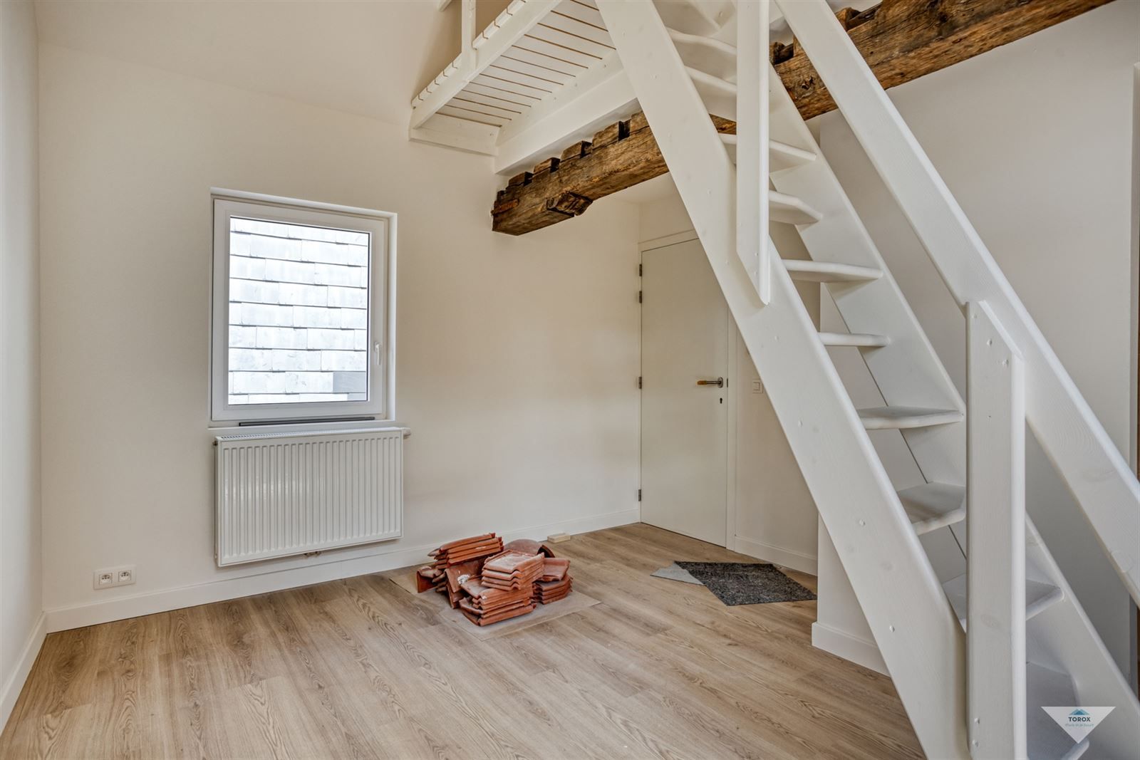 Instapklaar nieuwbouw-studentenhuis met 5 bemeubelde kamers foto 12