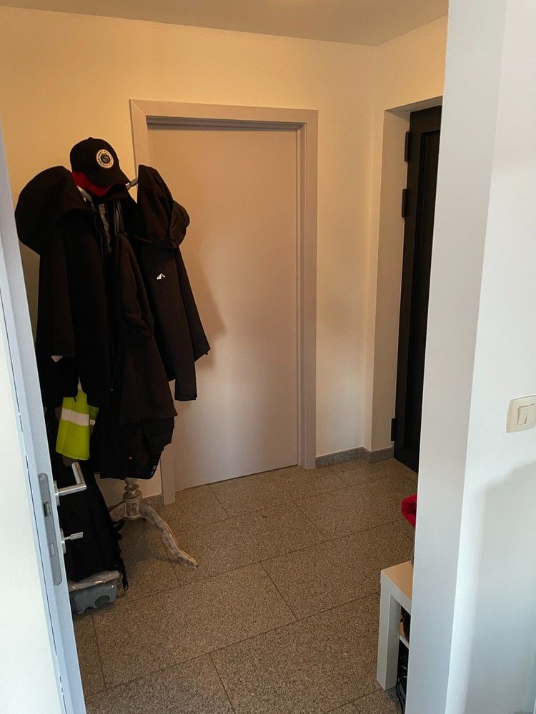 Gelijkvloers appartement met twee slaapkamers en twee terrassen en tuintjes. foto 12