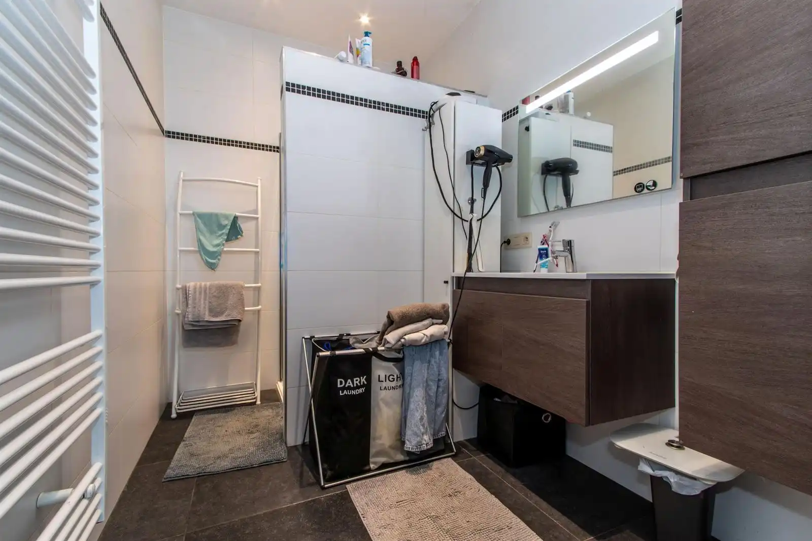 Appartement op de gelijkvloerse verdieping met 2 slaapkamers, terras & tuin en staanplaats  foto 13