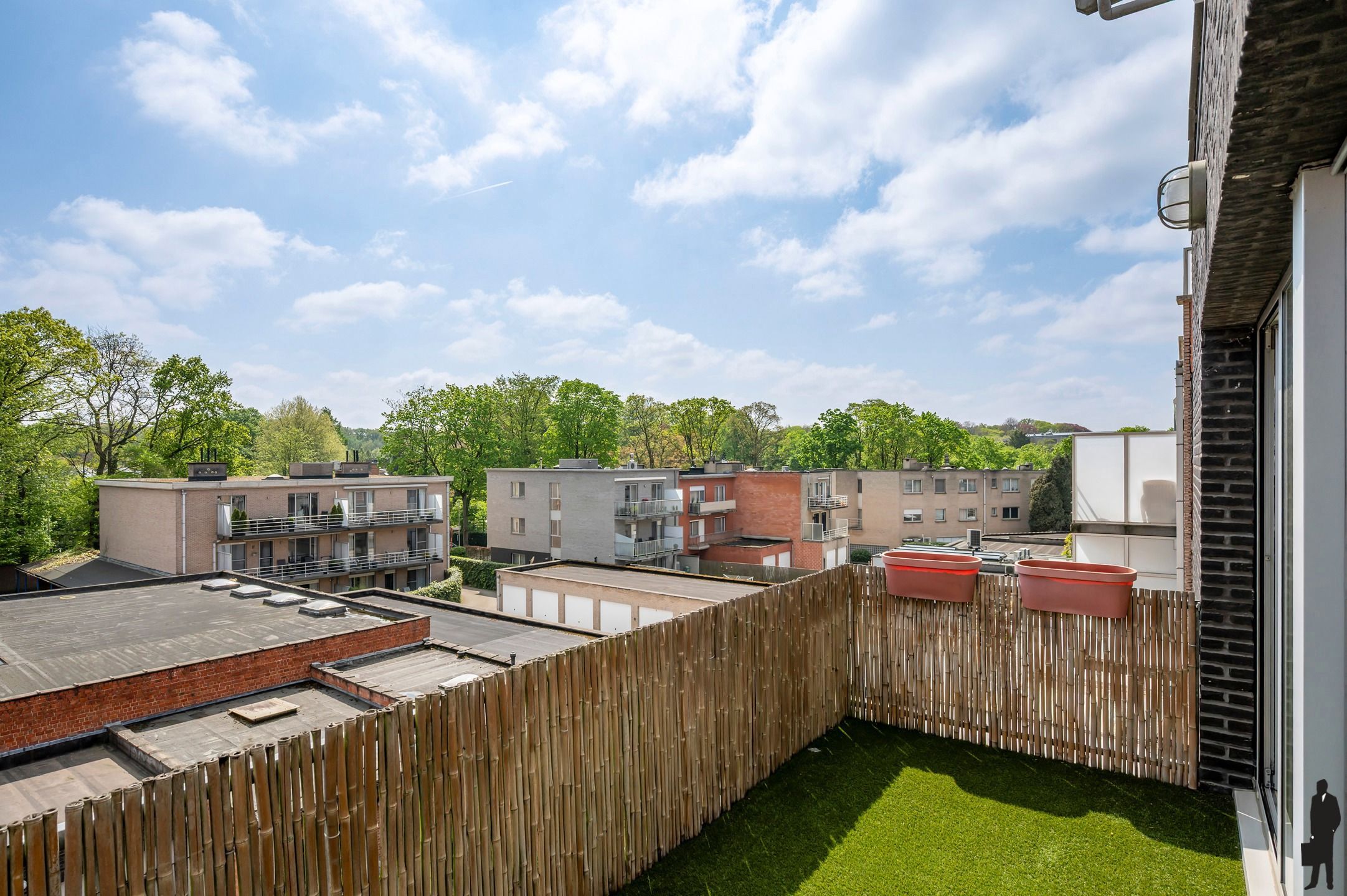 Instapklaar app. met terras, 2 slpk & 2 badk in Brasschaat foto 17