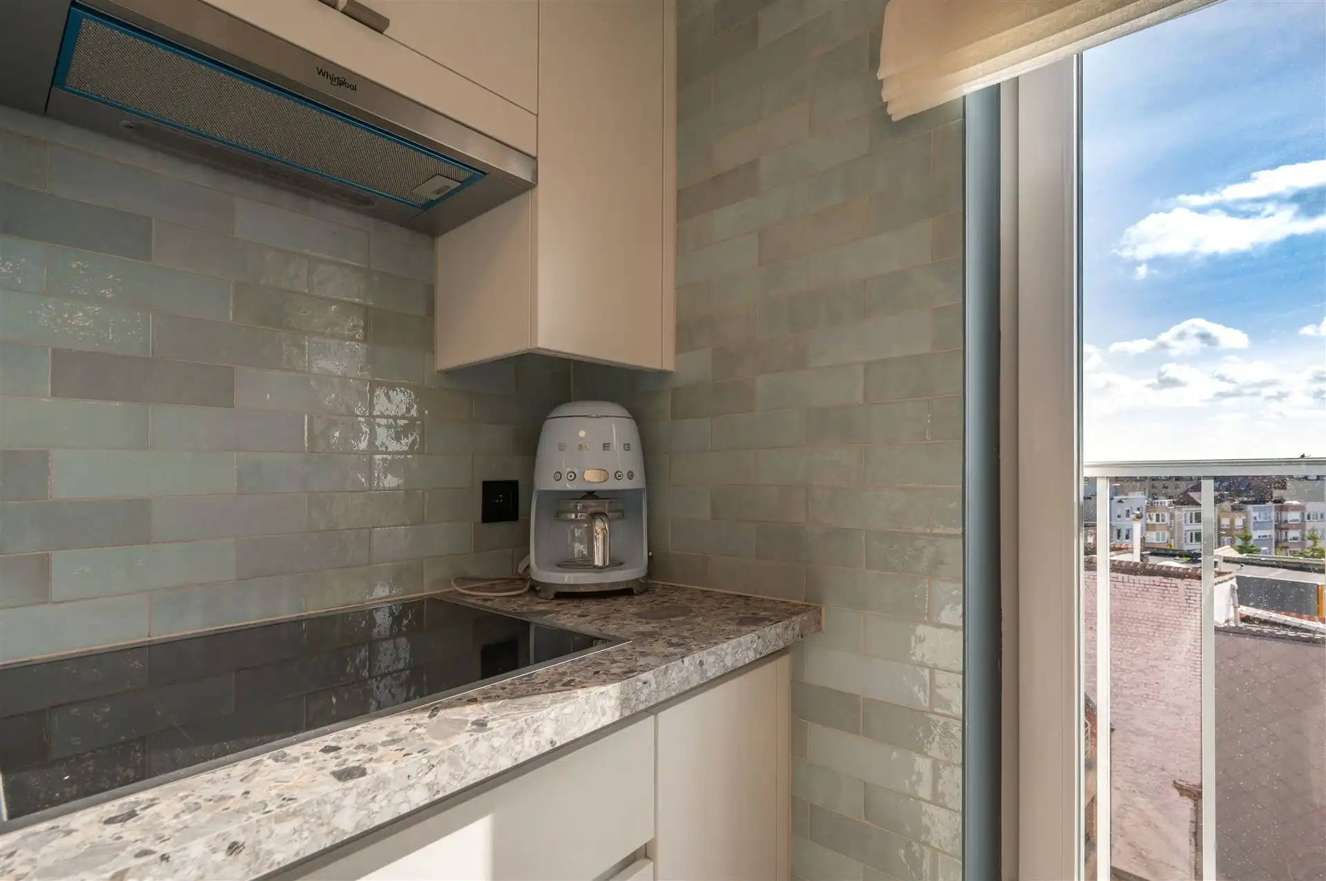 Ruime en stijlvolle duplex met terras en open zicht foto 11