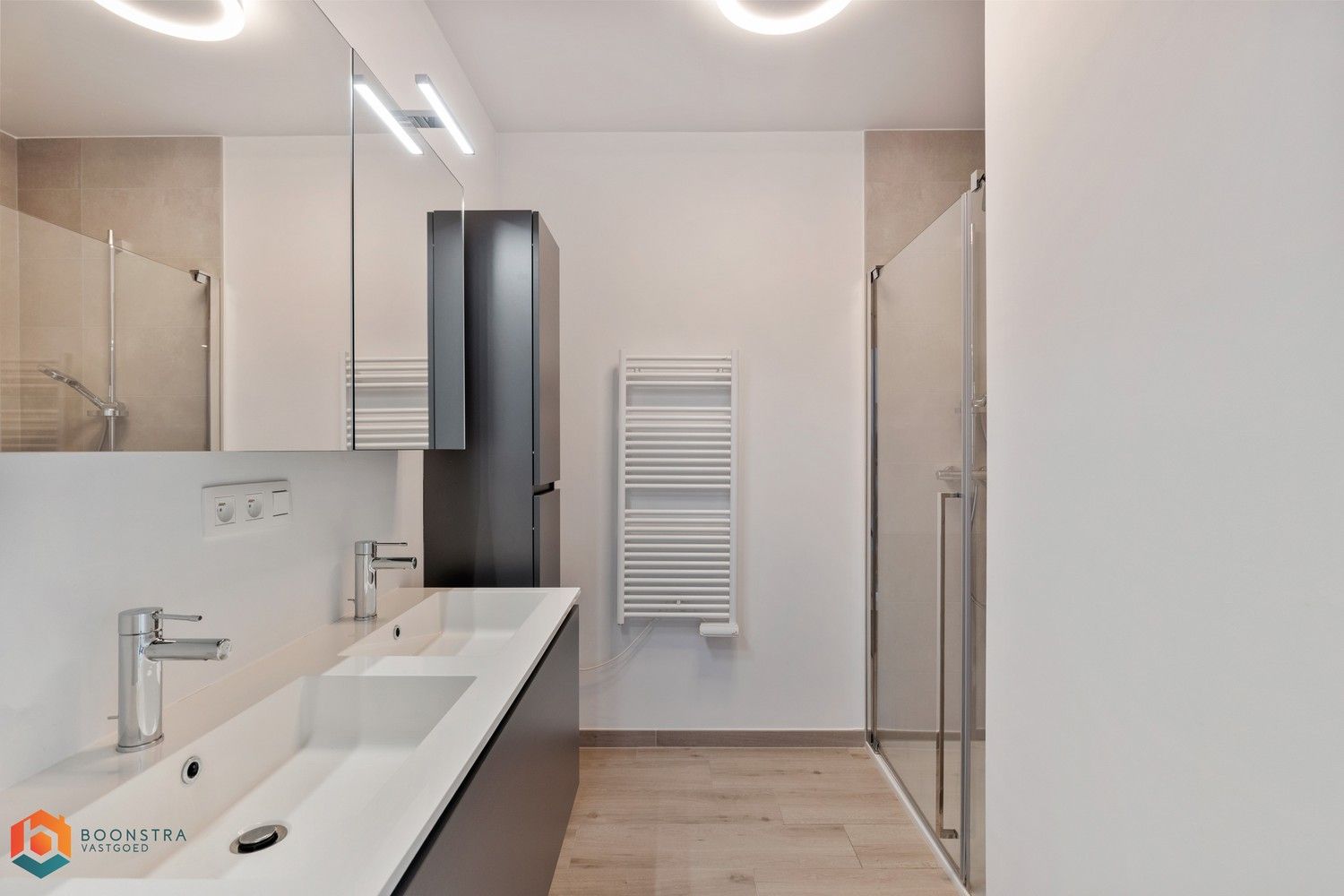 BEN app. met 3 slpkrs incl. parking en berging op unieke locatie foto 10