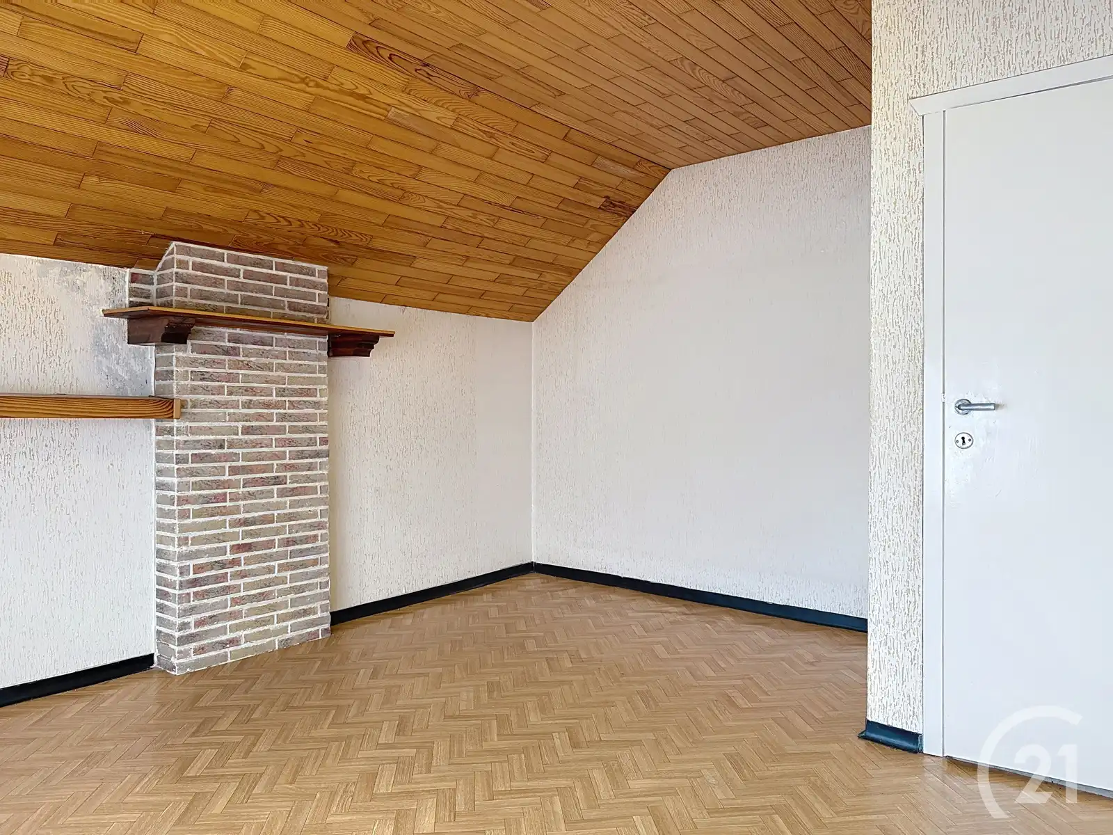 Huis te koop in zeer rustige straat in Houtvenne/Hulshout! foto 10