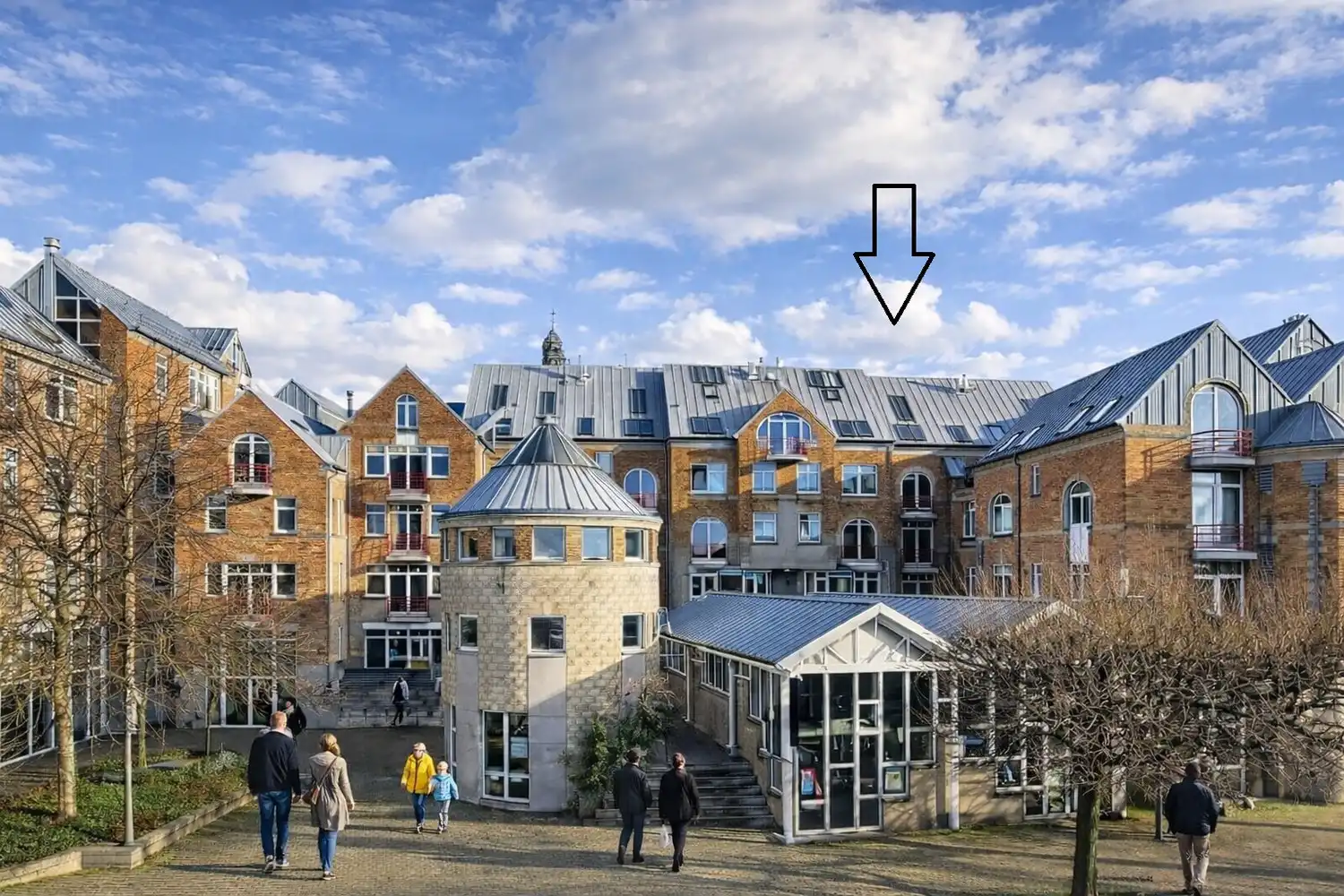 Lichtrijk wonen in het historische centrum van Antwerpen, met Scheldezicht vanuit de leefruimte! foto 2