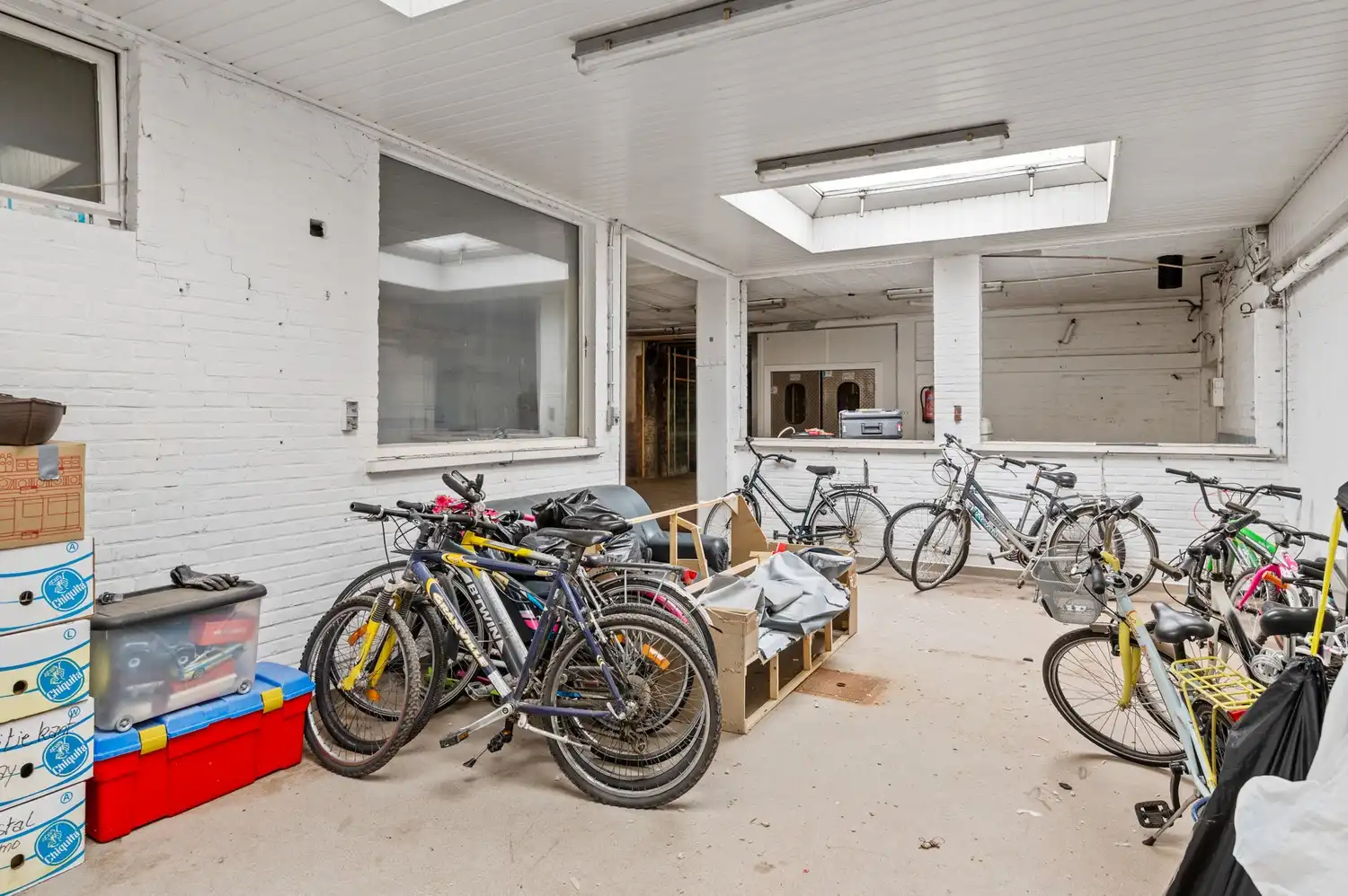 Ruim magazijn (+/- 441 m²) in Lier! foto 10