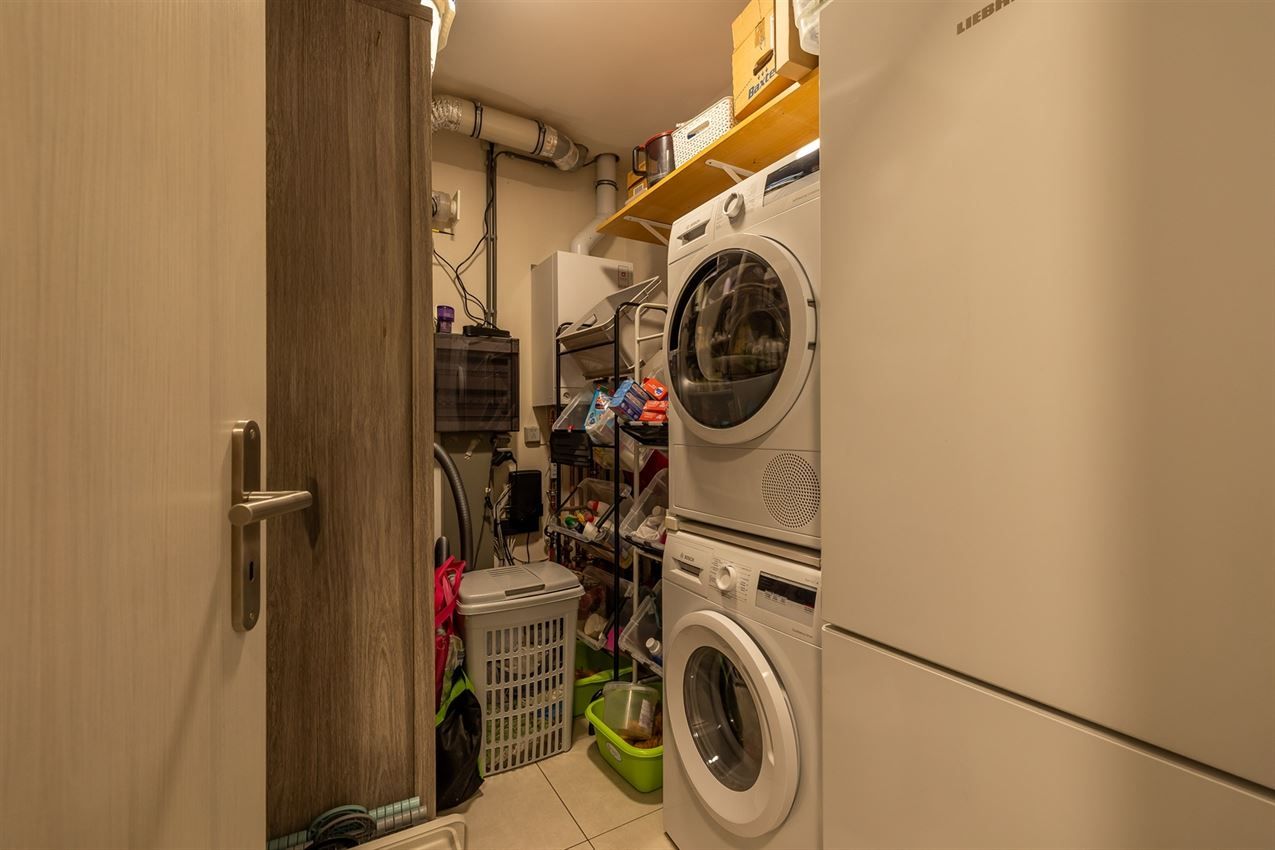 Glv.100m² met 2slk, 3 parkings en tuin foto 17