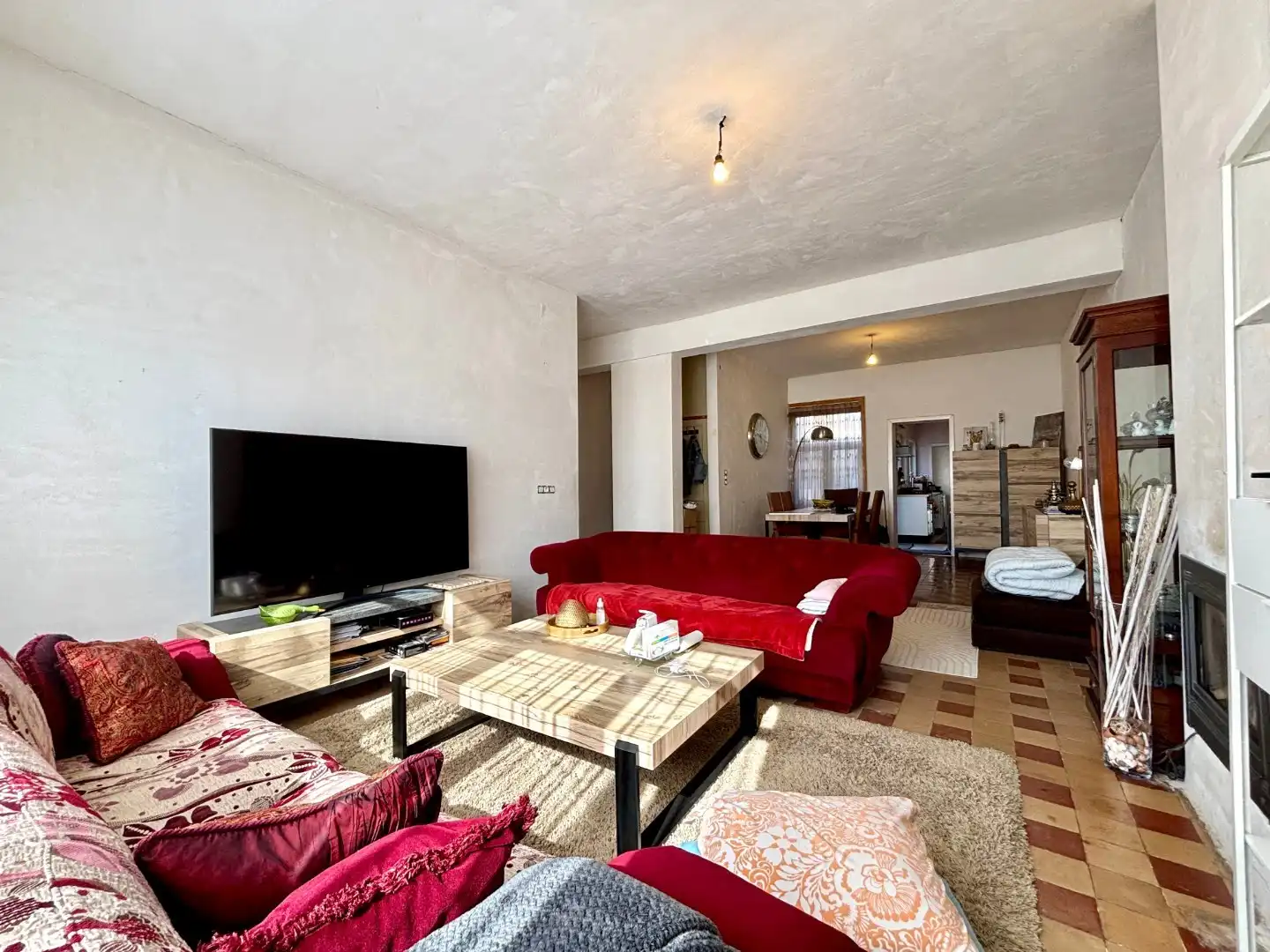 Ruime stadswoning met 3 slaapkamers foto 2