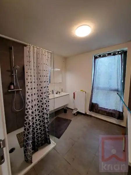 Moderne woning met 3 slaapkamers, tuin en 2 parkeerplaatsen. foto 15