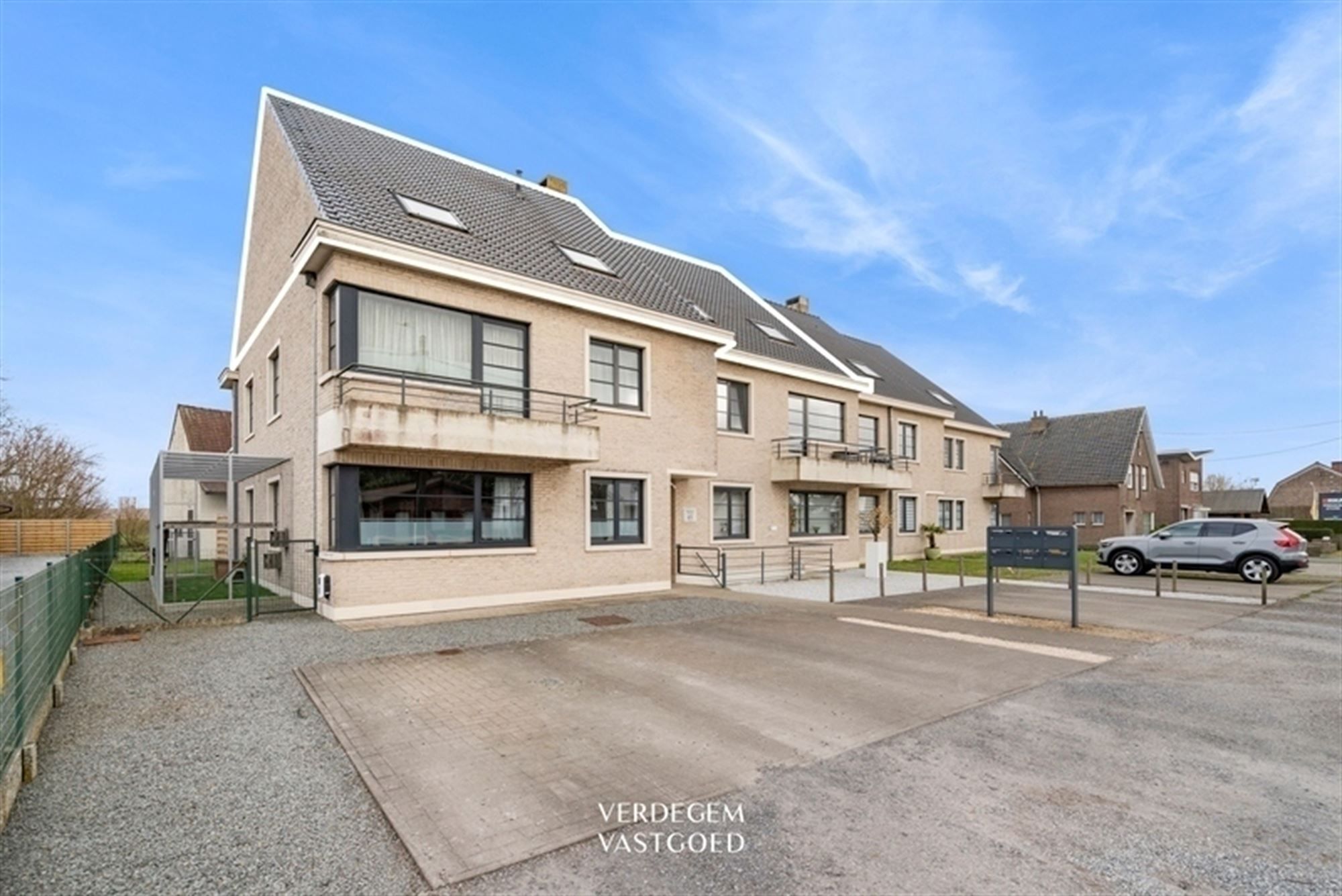 Ruim penthouse met groot terras en 2 slaapkamers foto 14