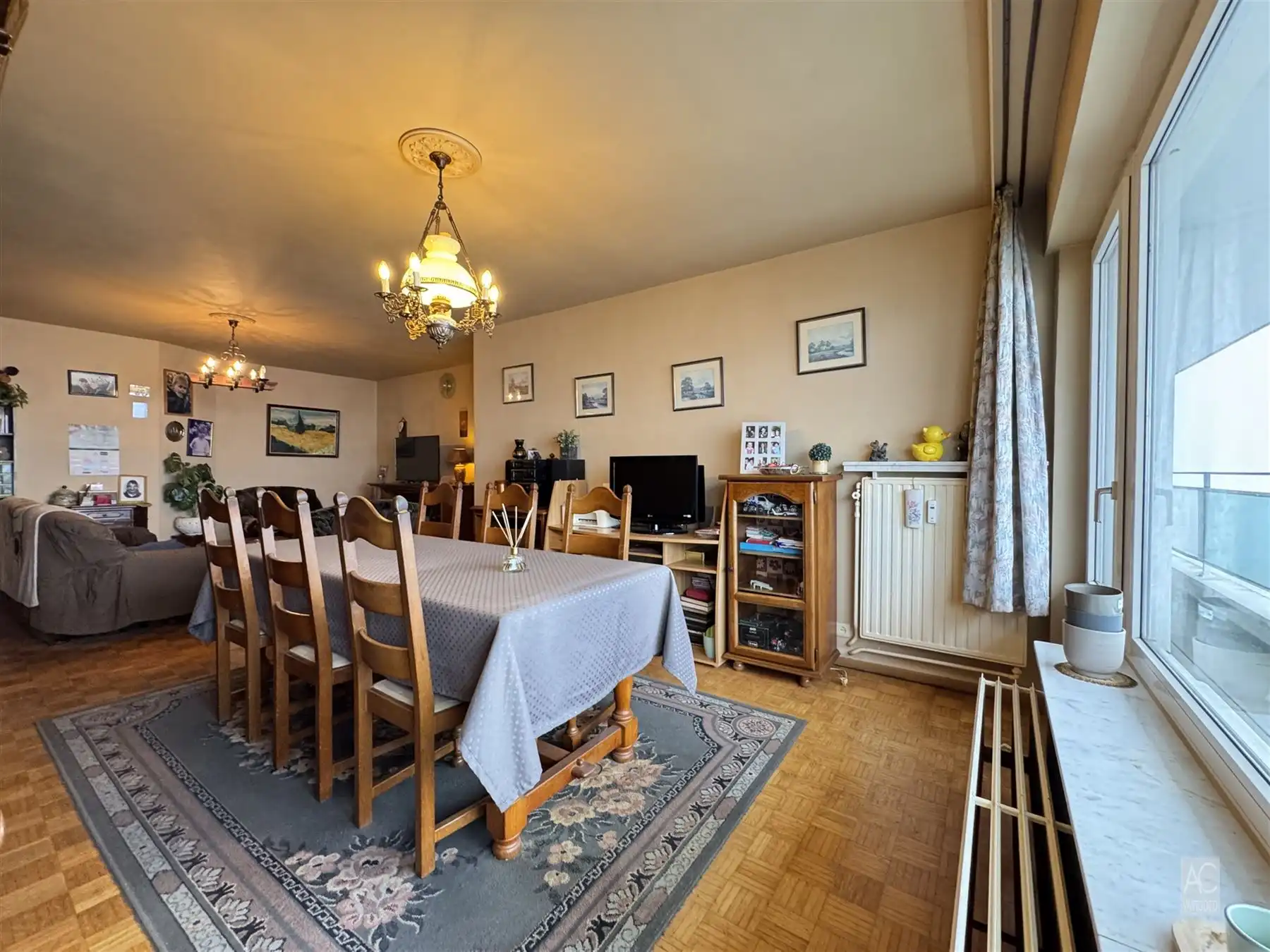 Appartement met 2 slaapkamers en terras  foto 2