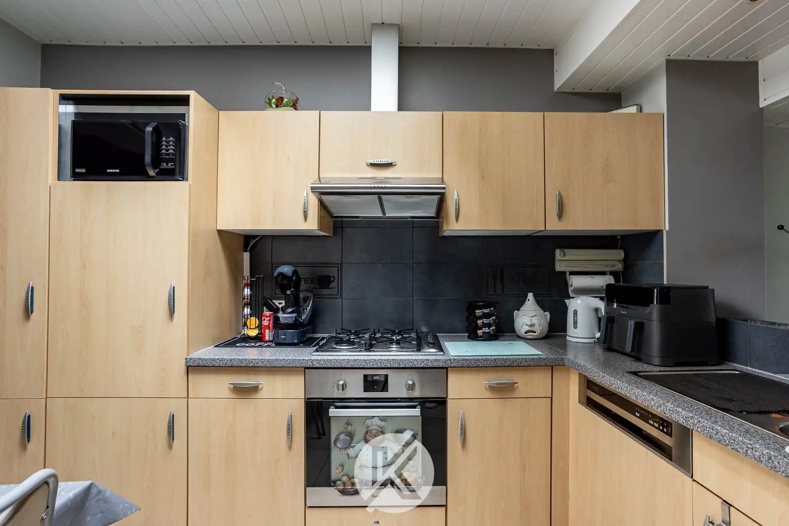 Instapklare rijwoning op gunstige ligging foto 9