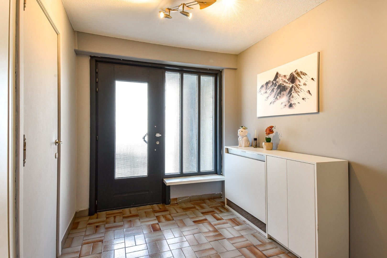 Ruime bel-étage woning met garage, tuin en mogelijkheid tot 4 slaapkamers foto 18