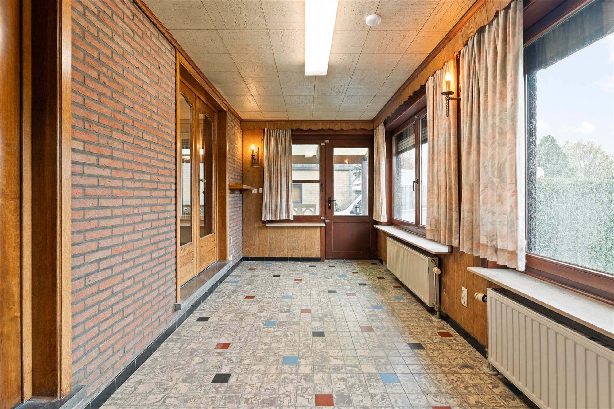 OP TE FRISSEN WONING MET 3 SLAAPKAMERS GELEGEN OP EEN RUIM PERCEEL VAN 11A70CA TE PAAL foto 8