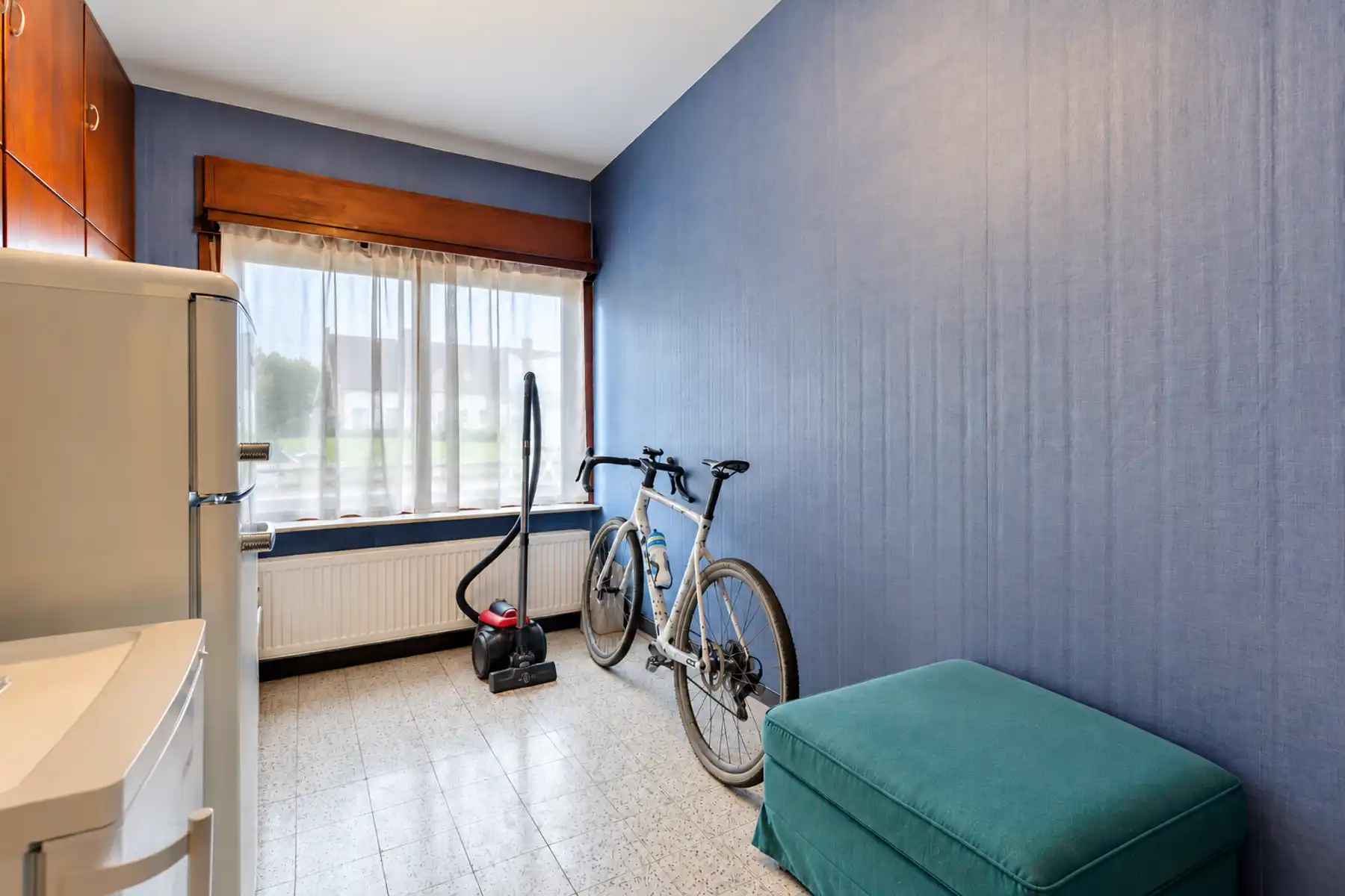 Ruime bungalow met 3 slaapkamers op ruim perceel in Outer foto 9