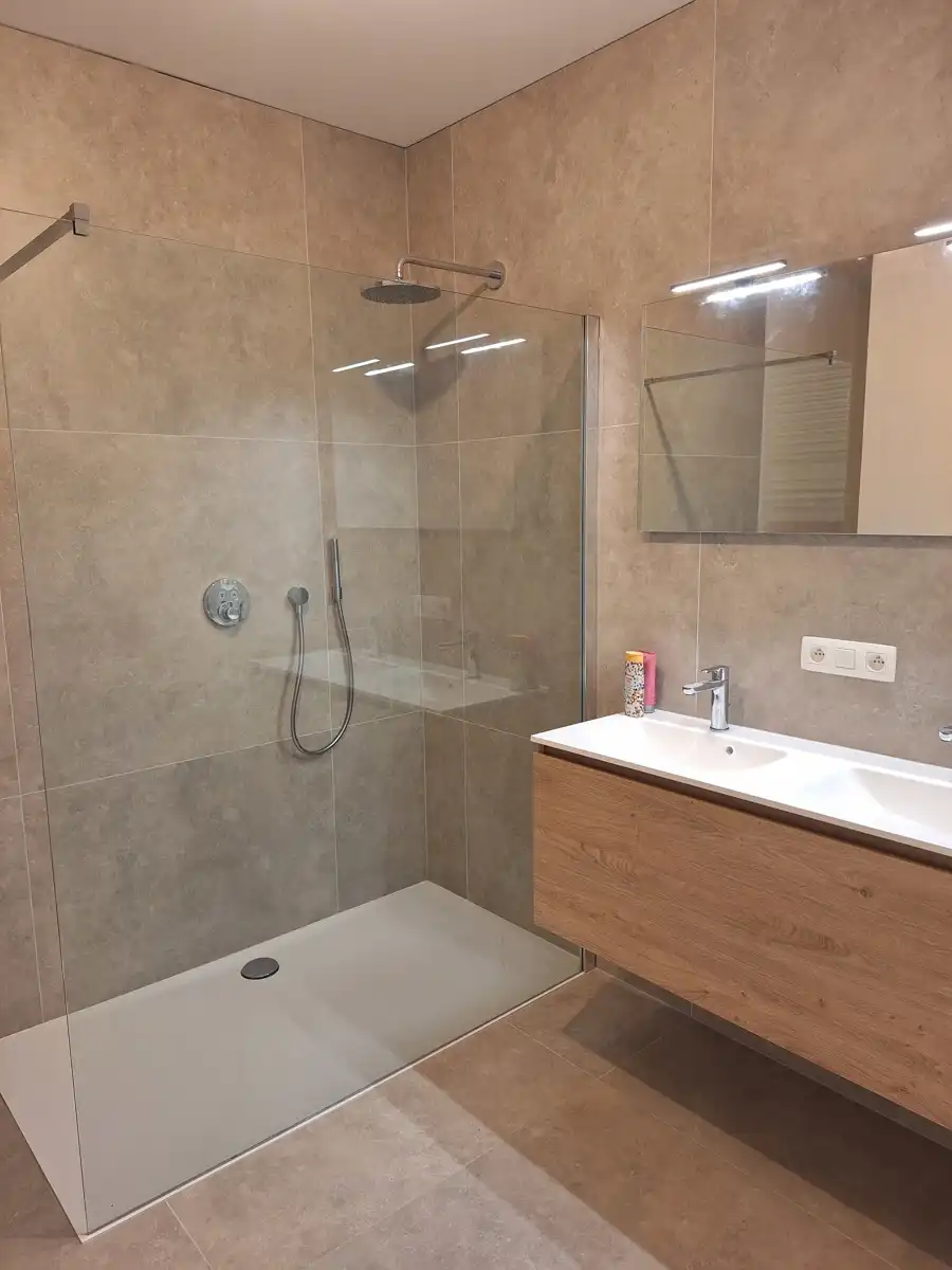1-slaapkamer appartement te huur foto 12