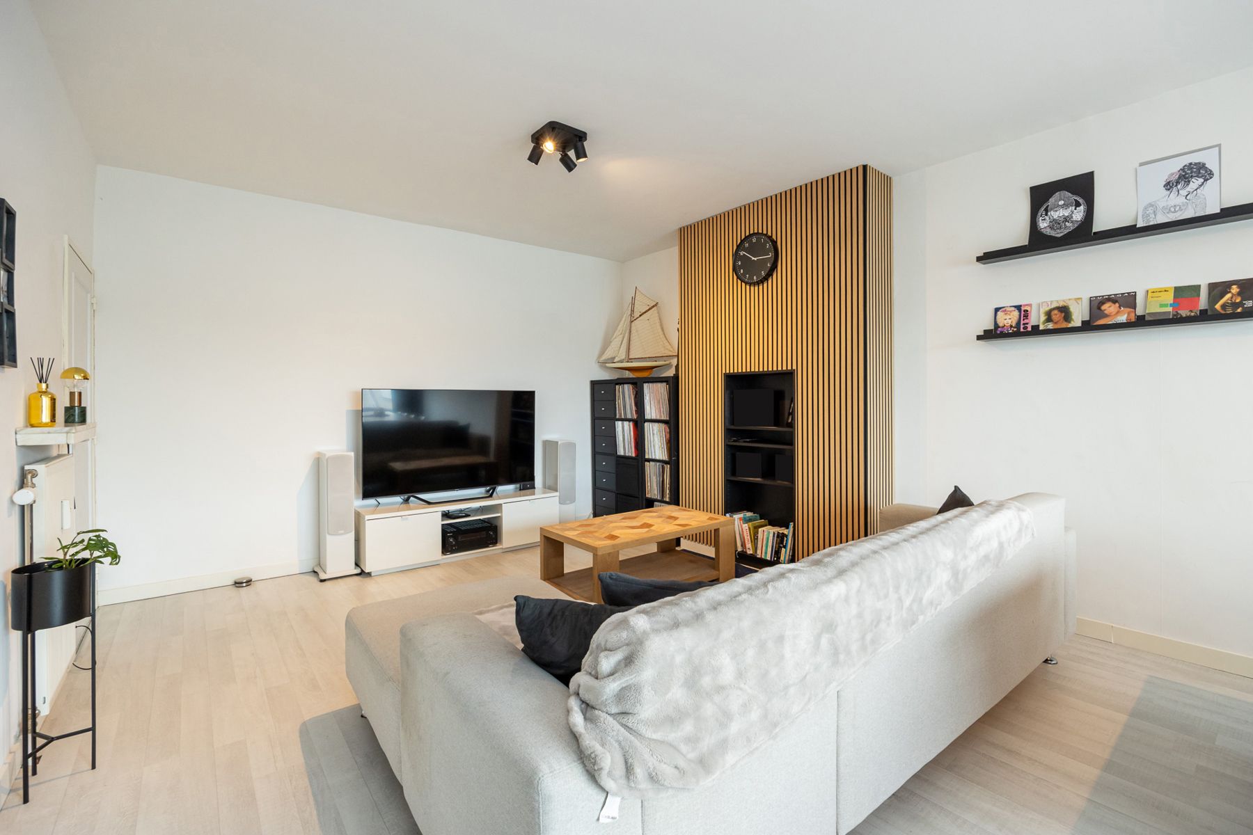 Rustig gelegen appartement met 2 slaapkamers en garagebox foto 8