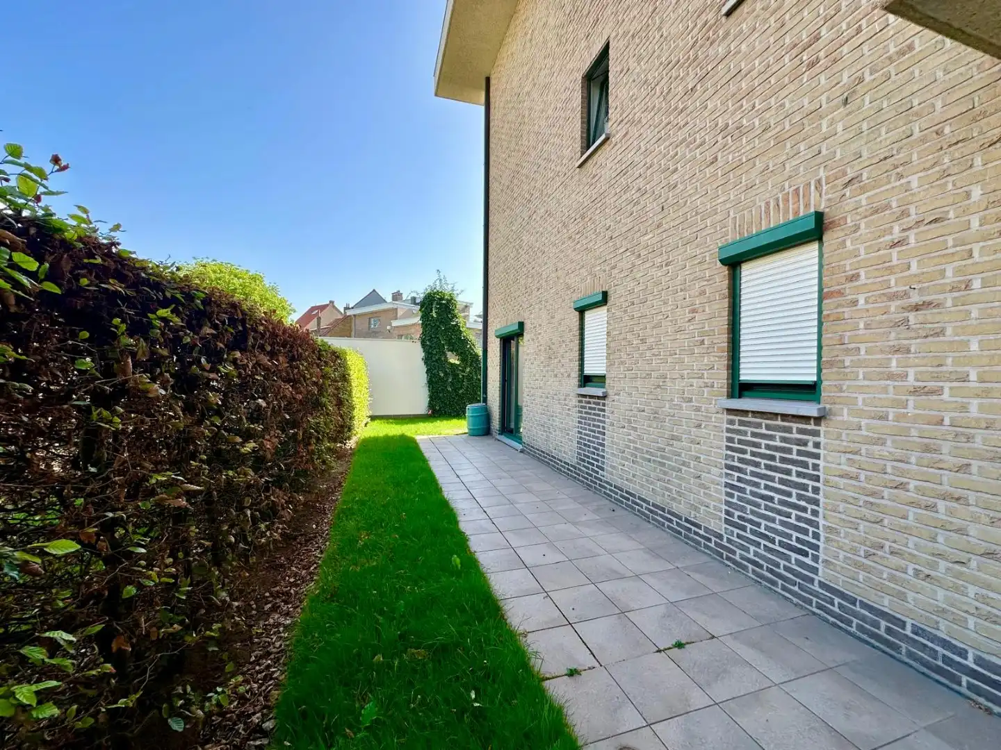 Ruim appartement in het centrum van Sint-Andries foto 6