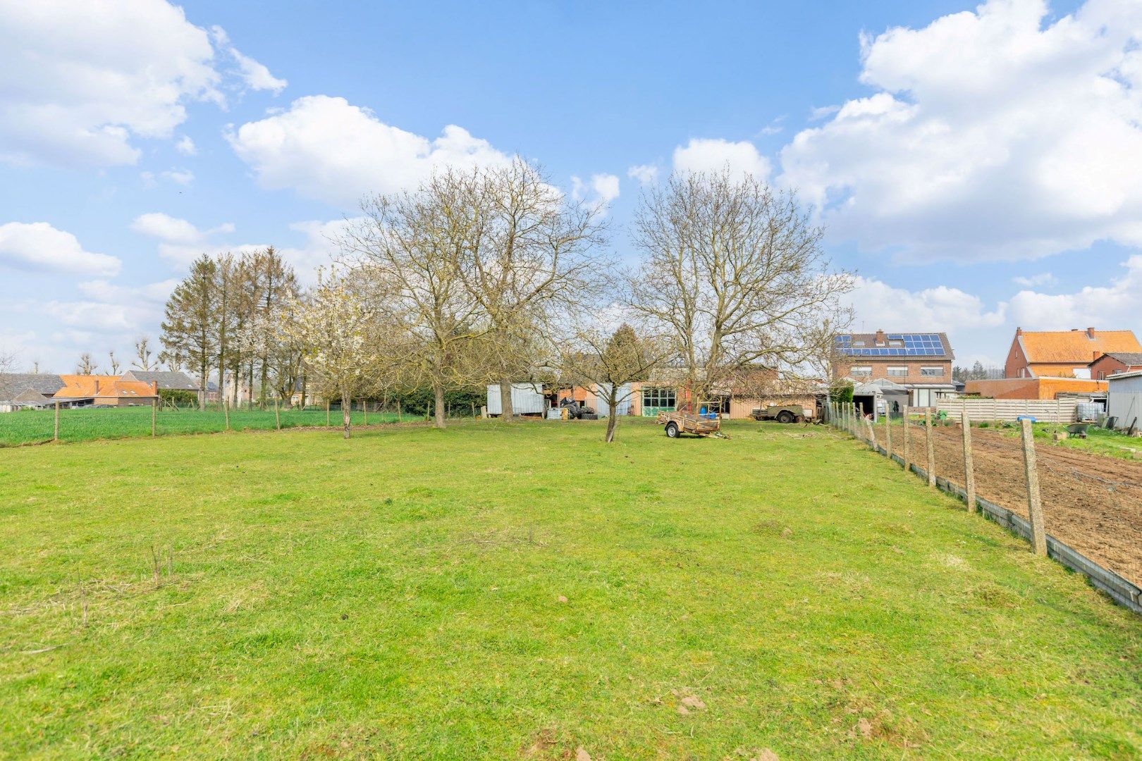 GROOT BEDRIJFSPAND MET RUIME WONING OP PERCEEL VAN 48A foto 27