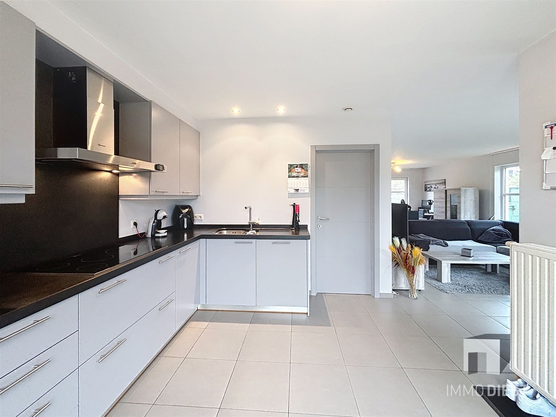 Energiezuininge woning met 3slpk - 2 carports - 5,41are  foto 13