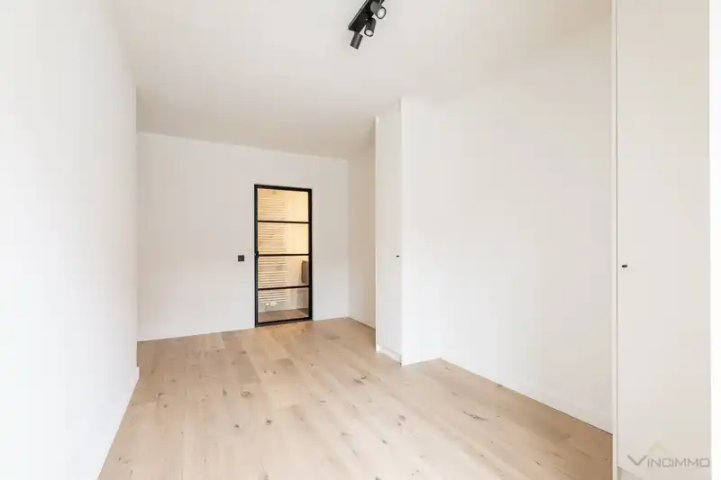 Prachtig gerenoveerd  energiezuinig duplexappartement op wandelafstand van de zee foto 10