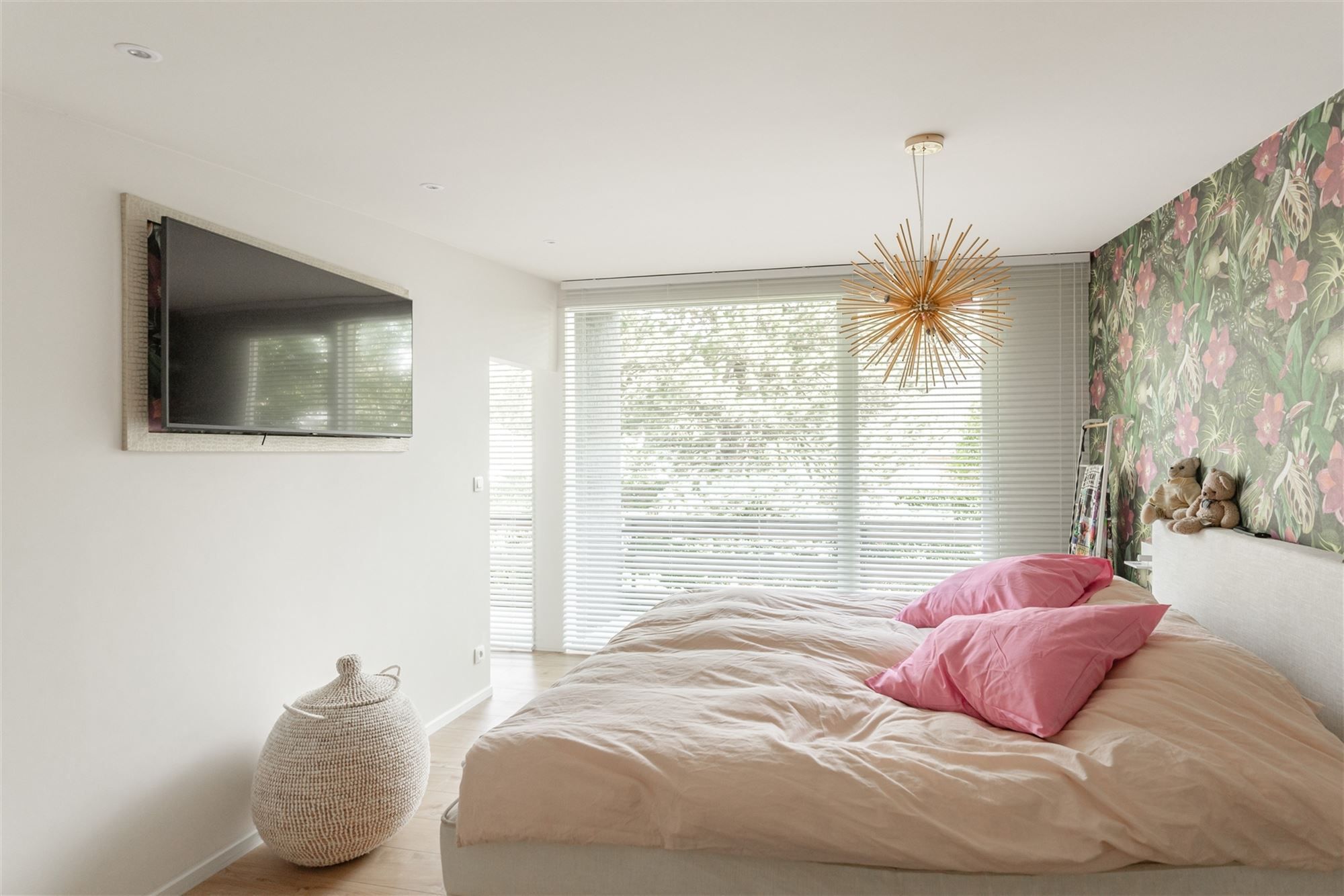 Sixtiesparel in het residentiële Koningshof foto 21