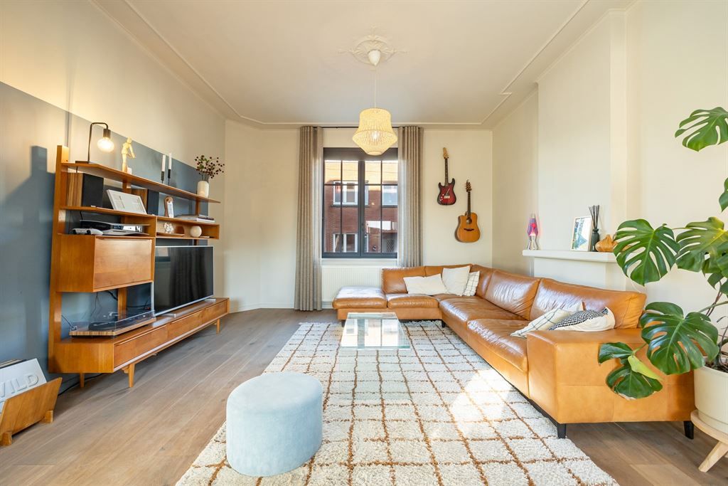 Stijlvol gerenoveerde woning met 3 slaapkamers foto 8