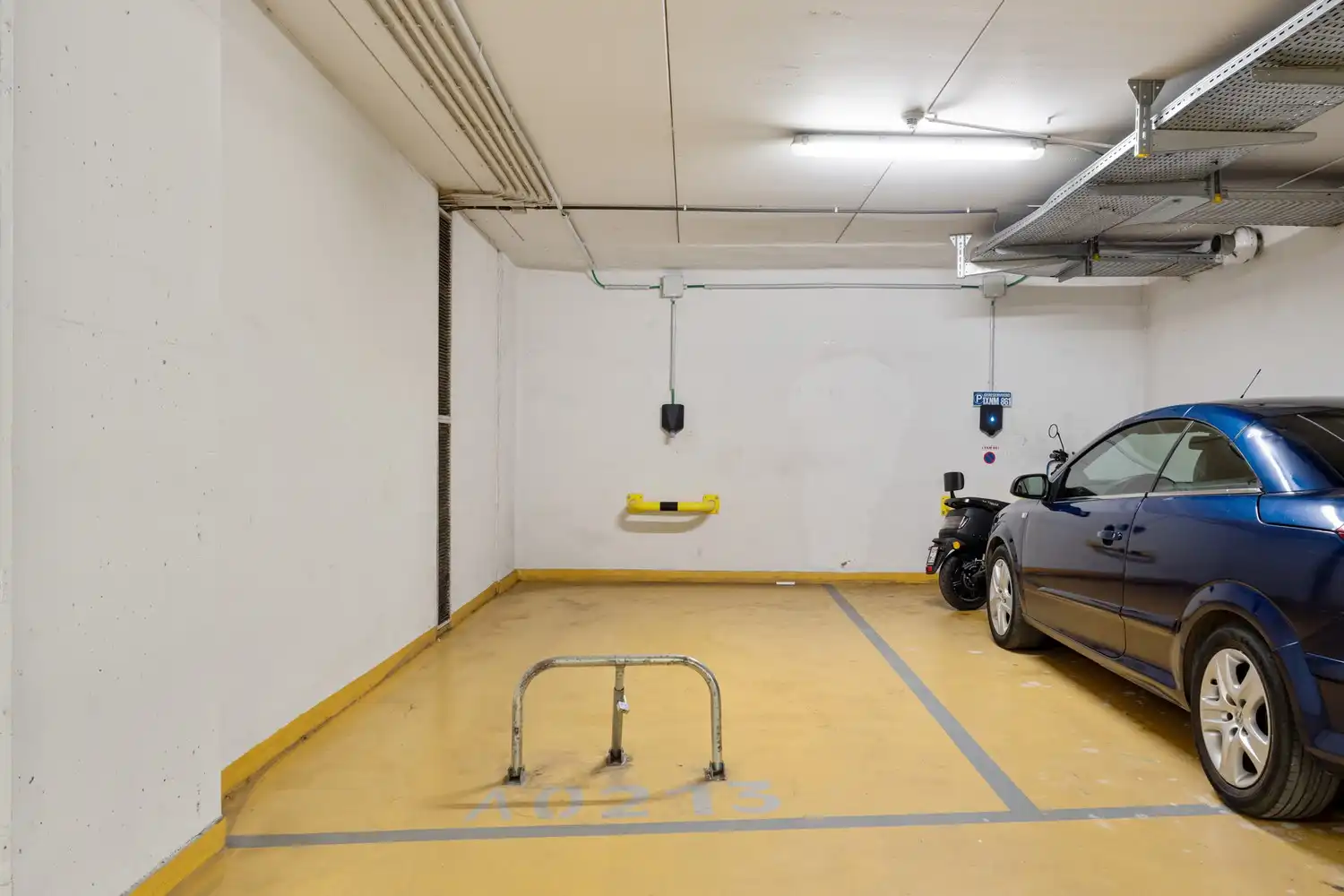Modern en energiezuinig(A-label) appartement met 1 slaapkamer, een terras, een autostaanplaats, een kelder en een fietsenstalling te centrum Leuven! foto 21