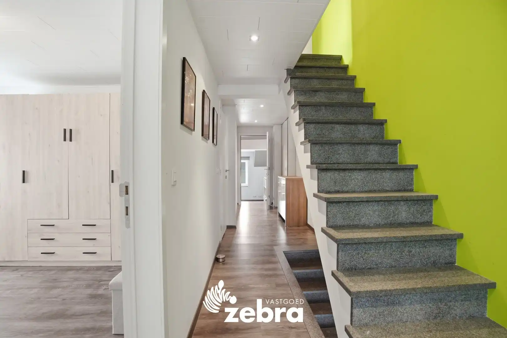 Instapklare woning met 4 slaapkamers nabij centrum Meulebeke! foto 17