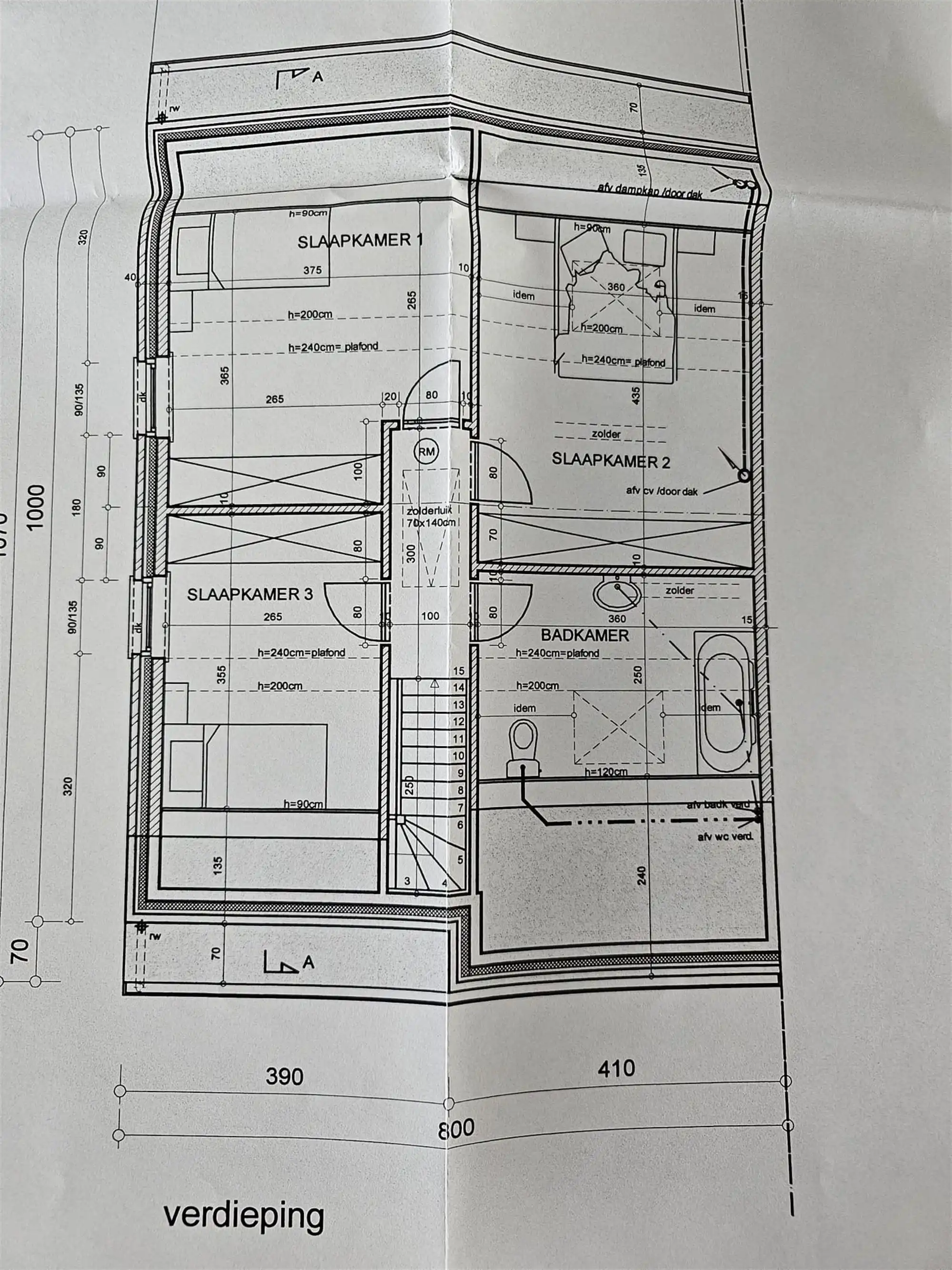Halfopen bebouwing met drie slaapkamers in rustige woonwijk foto 18