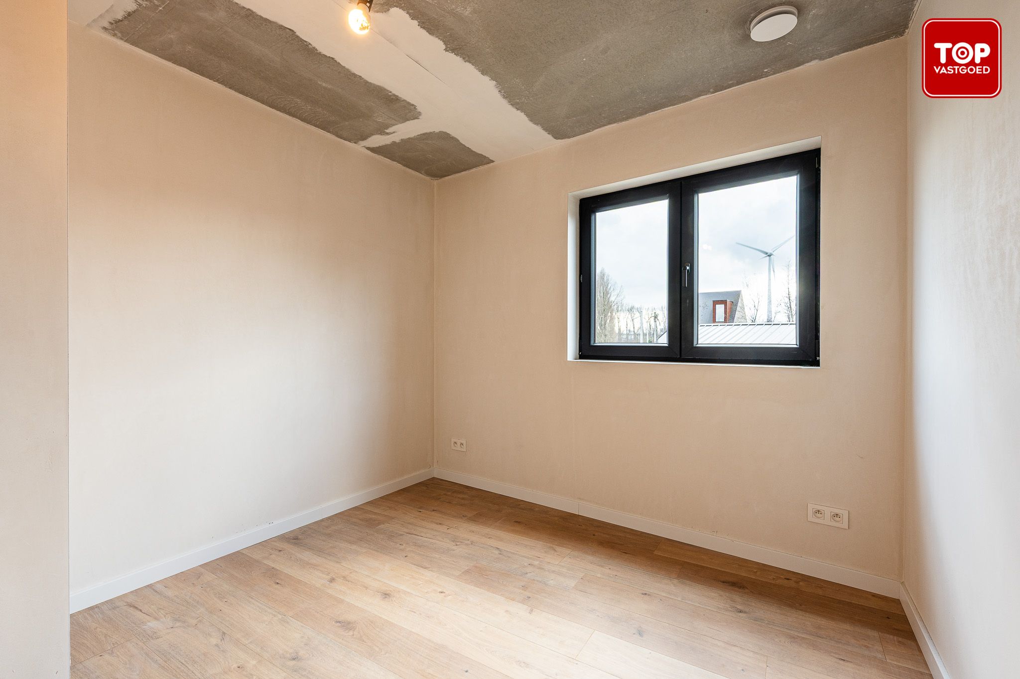 Energiezuinige Nieuwbouwwoning met 4 slaapkamers en leuke tuin.  foto 24