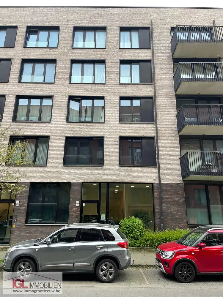 Modern appartement met 2 slaapkamers & zonnig terras foto 15