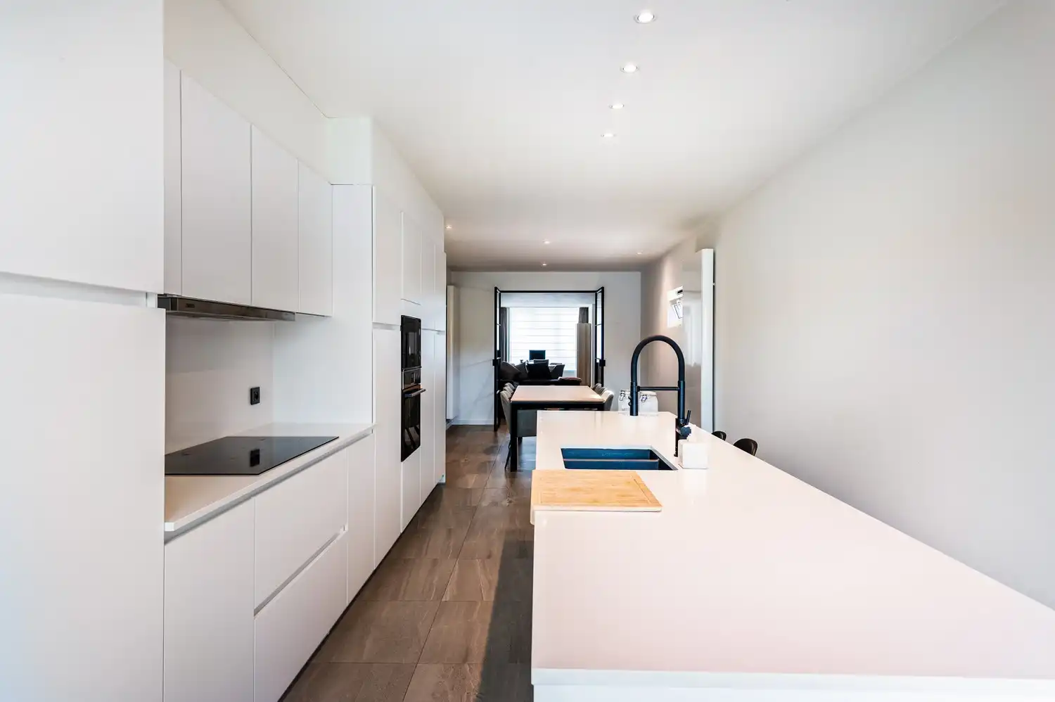 Stijlvol gerenoveerde woning met 3 slaapkamers op toplocatie nabij centrum Lier foto 8