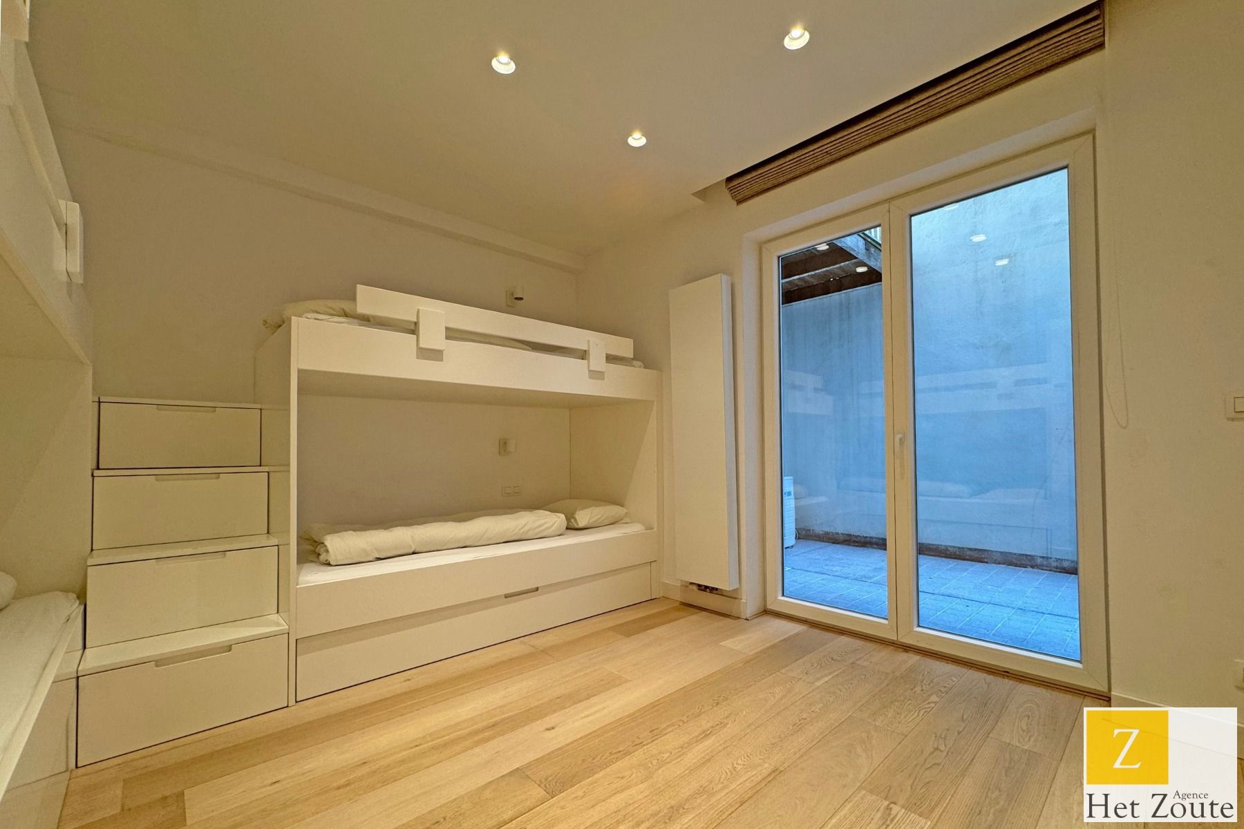 Gemeubeld gelijkvloers appartement - Zeedijk vlakbij foto 10